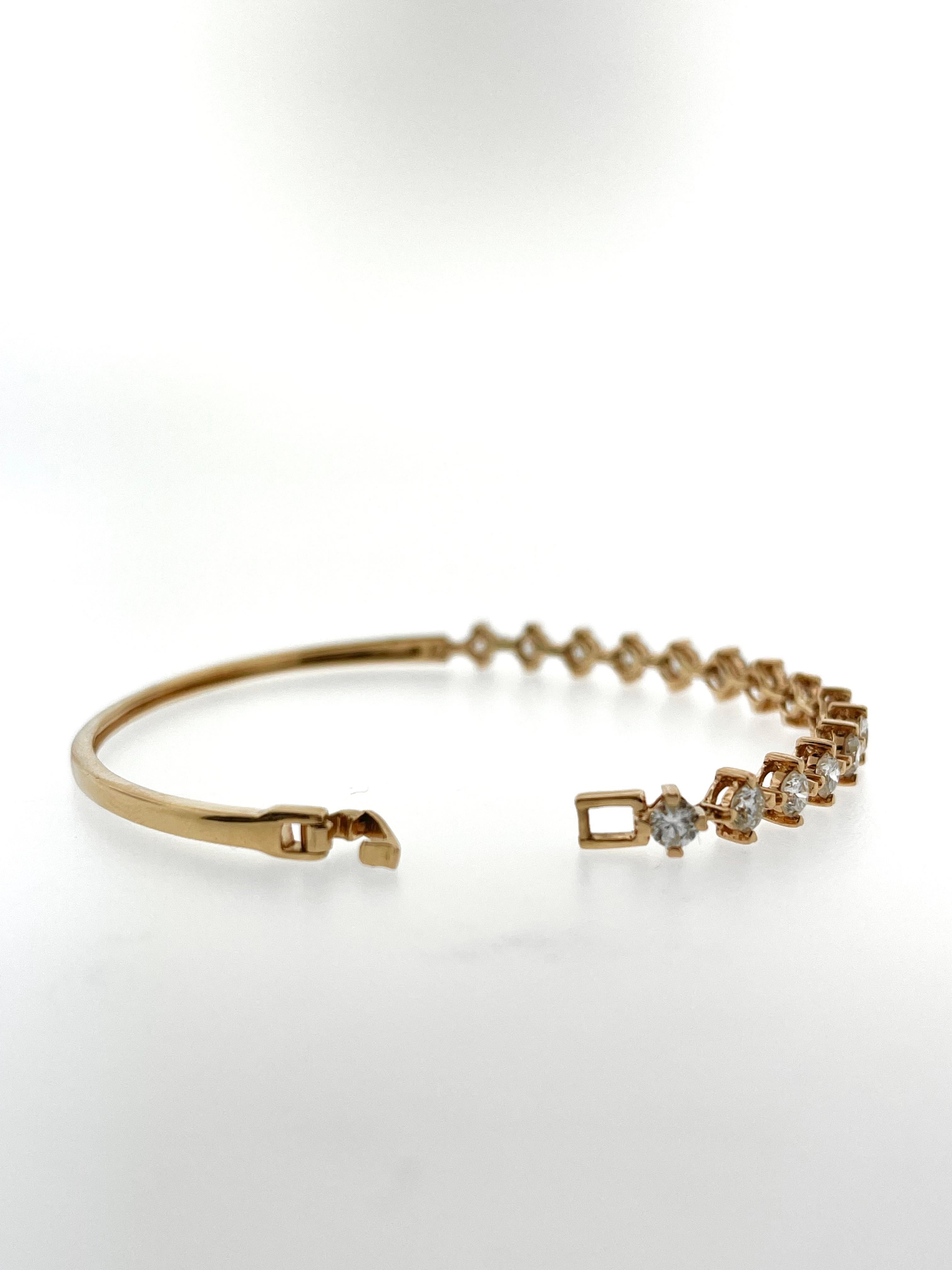 Taille ronde Bracelet souple en or rose et diamants en vente