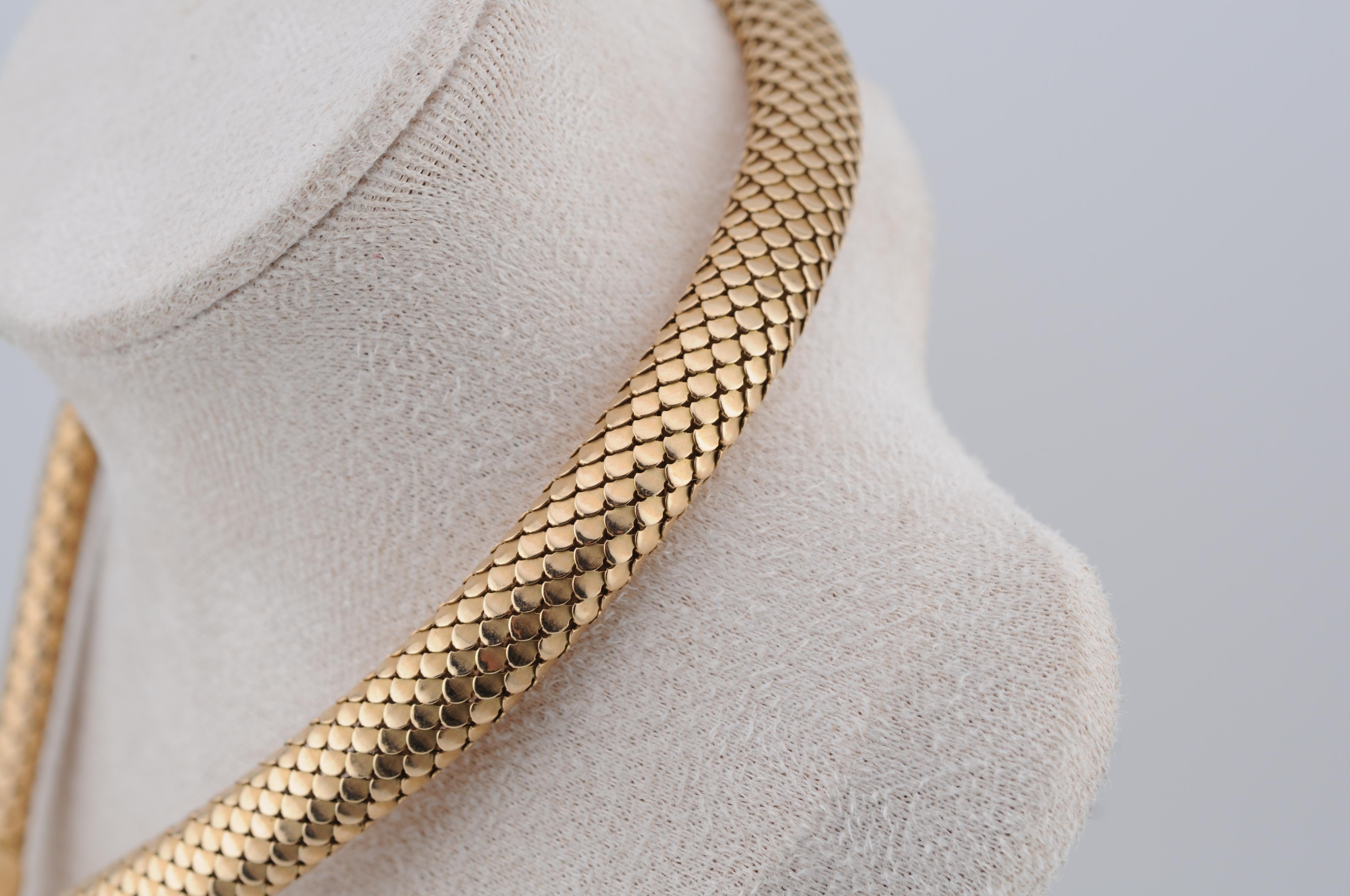 Collana/Bracciale di serpenti flessibili  55 cm, 66 g, Occhi di rubino in vendita 2