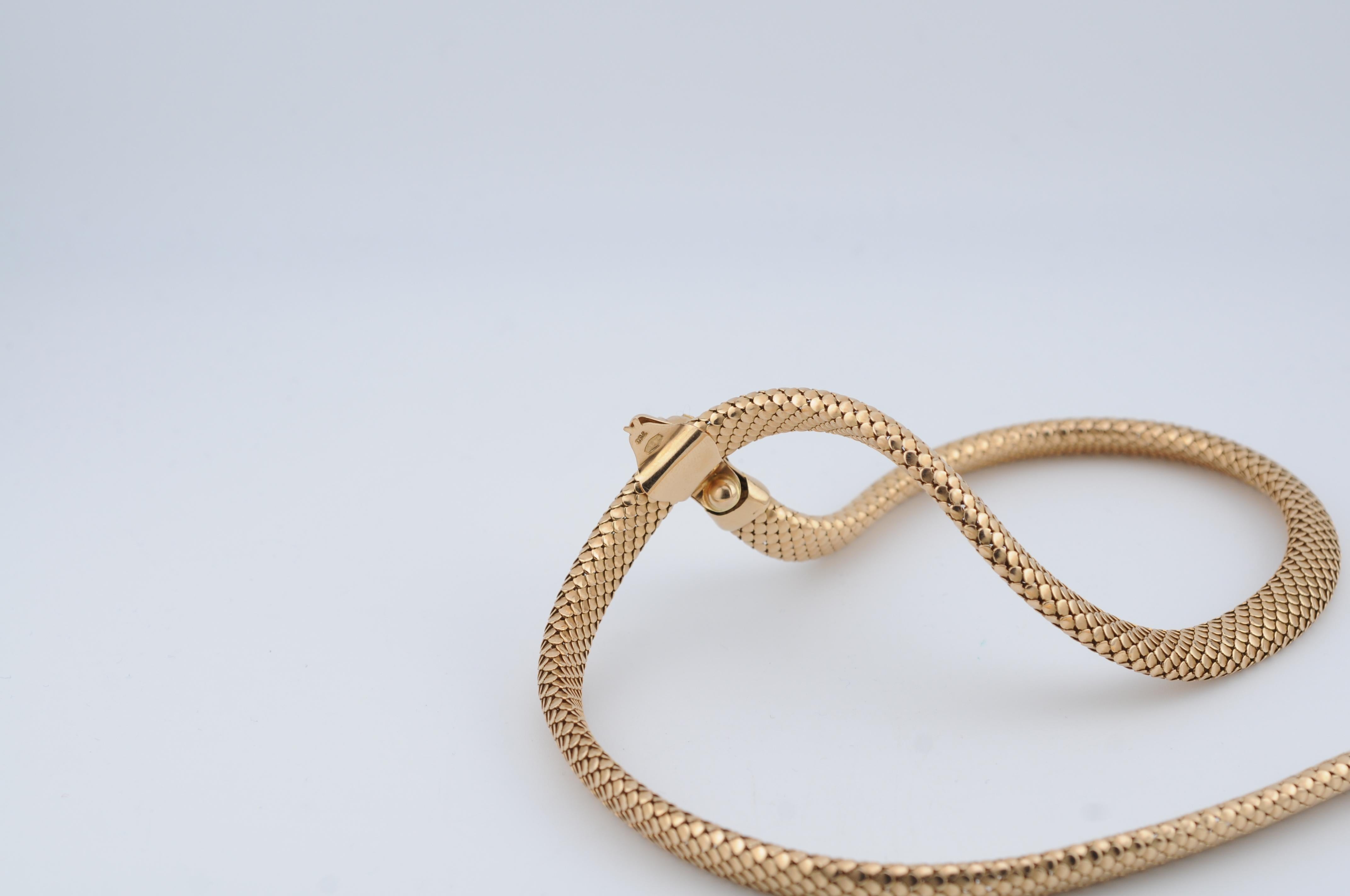 Collana/Bracciale di serpenti flessibili  55 cm, 66 g, Occhi di rubino in vendita 3