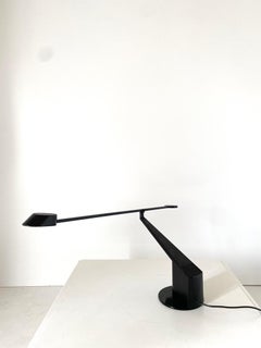 Guzzini table lamp ALA, Rodolfo Bonetto for Guzzini, Italy, 1980s