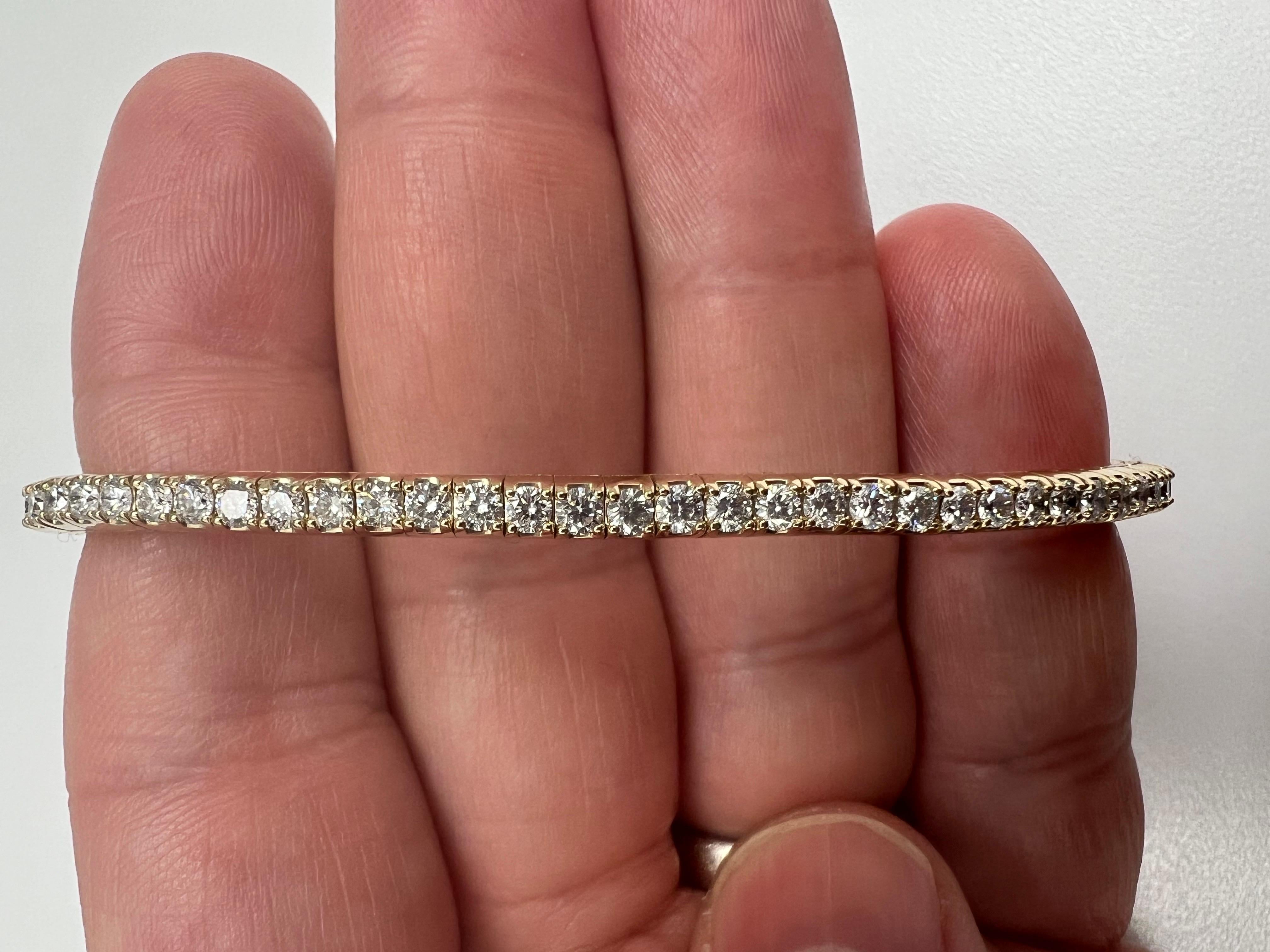 Flexible Tennis Bangle Bracelet in 14k Yellow Gold With Natural Diamonds For Sale 1
