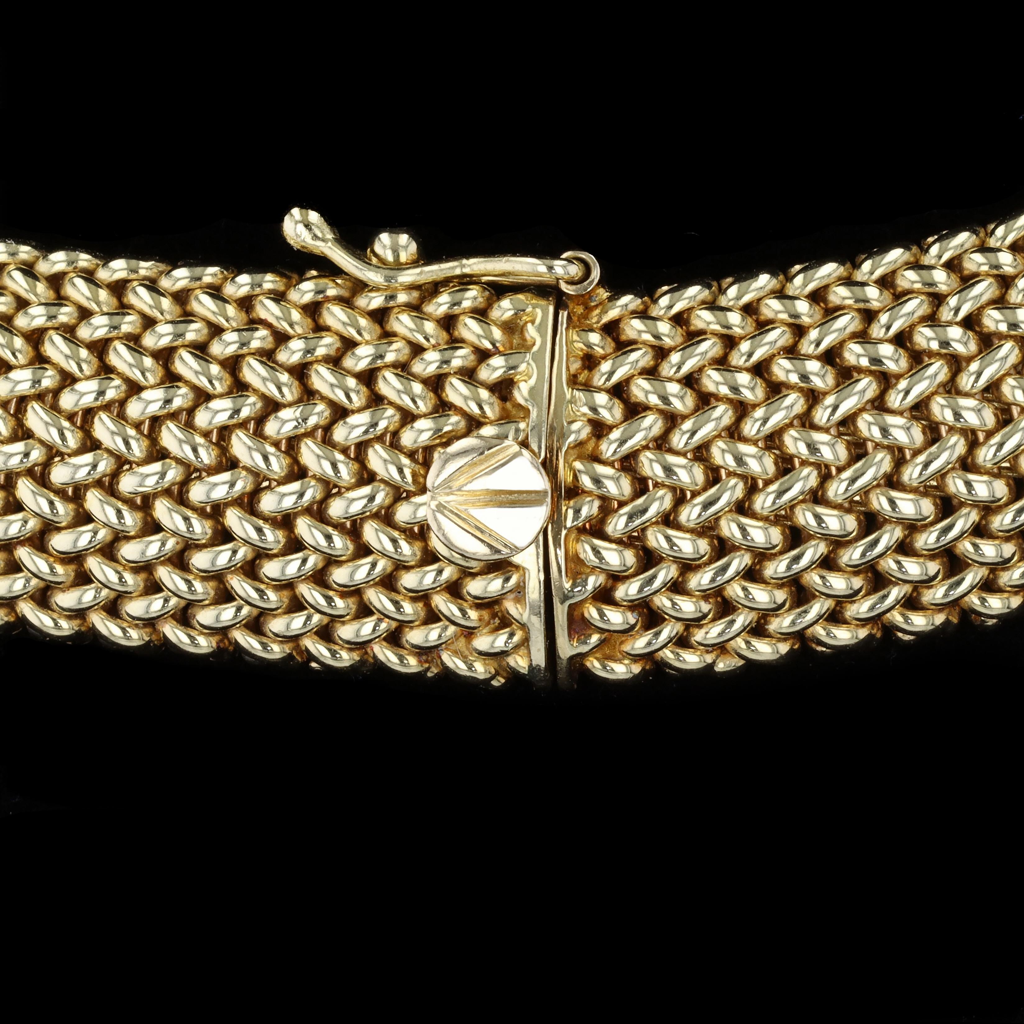 Flexible Woven 14kt Yellow Gold Estate Necklace For Sale 2