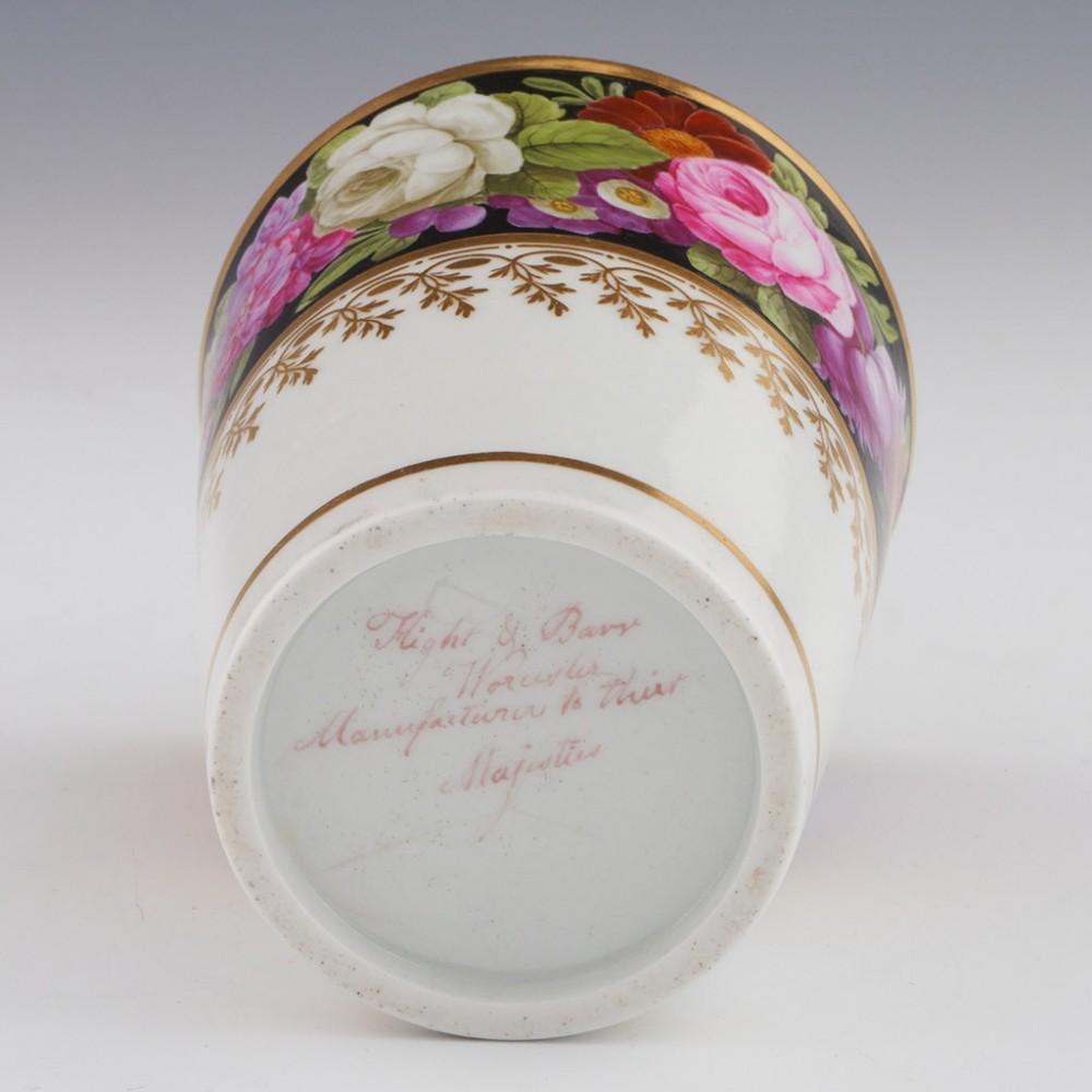 Porcelaine Gobelet à fleurs Flight and Barr c1800 en vente