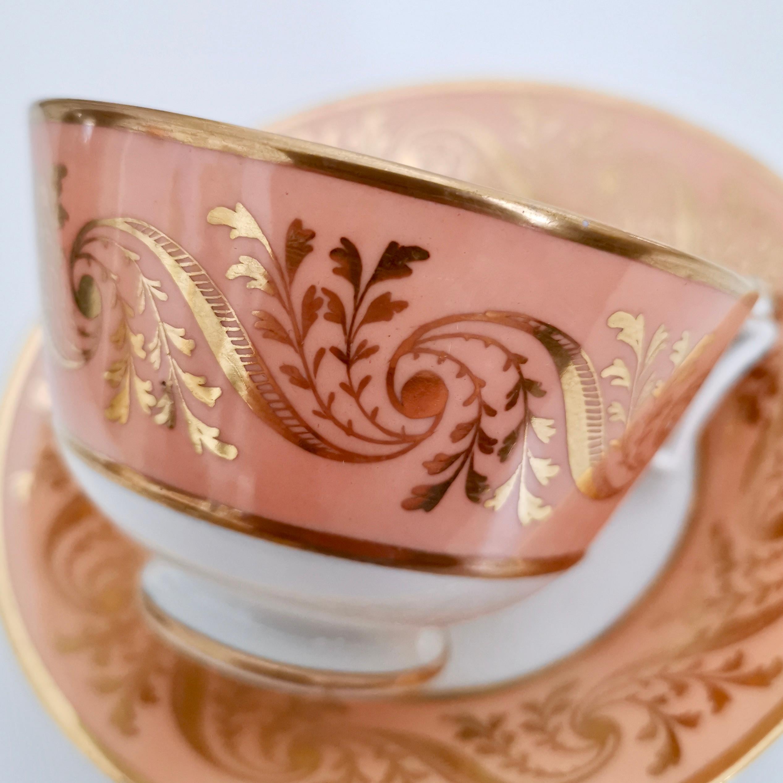 Flight Barr and Barr Teacup, Peach Orange with Gilt Pattern, Regency, circa 1815 2