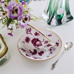 Flight Barr and Barr Teacup, White with Puce Flowers, Regency ca 1815