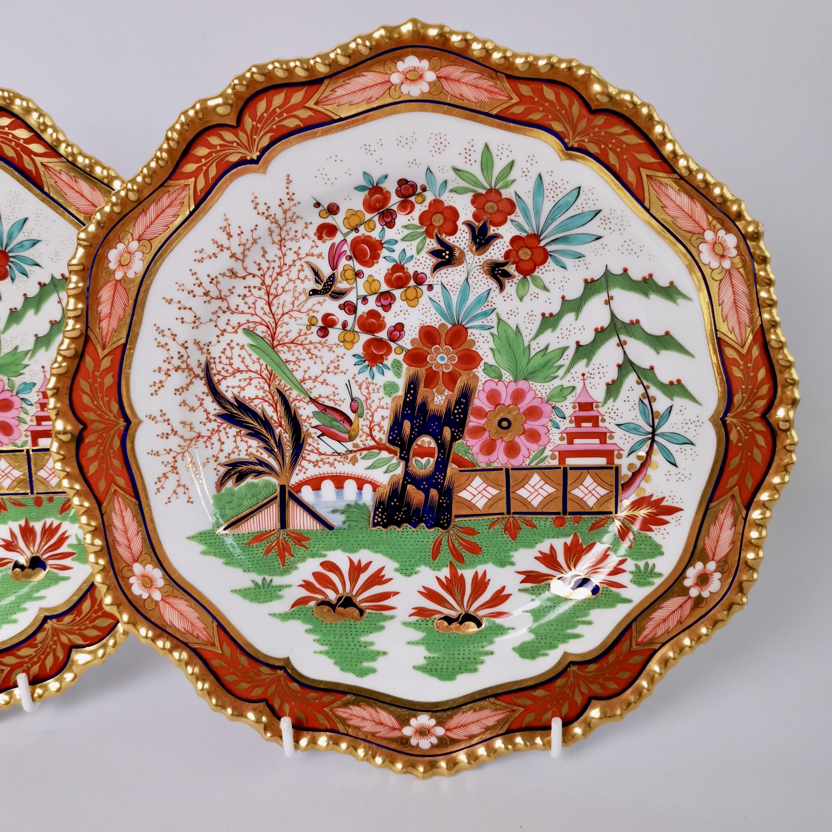 Hand-Painted Flight Barr & Barr Pair of Porcelain Plates, Rich Imari Pattern, Regency ca 1825