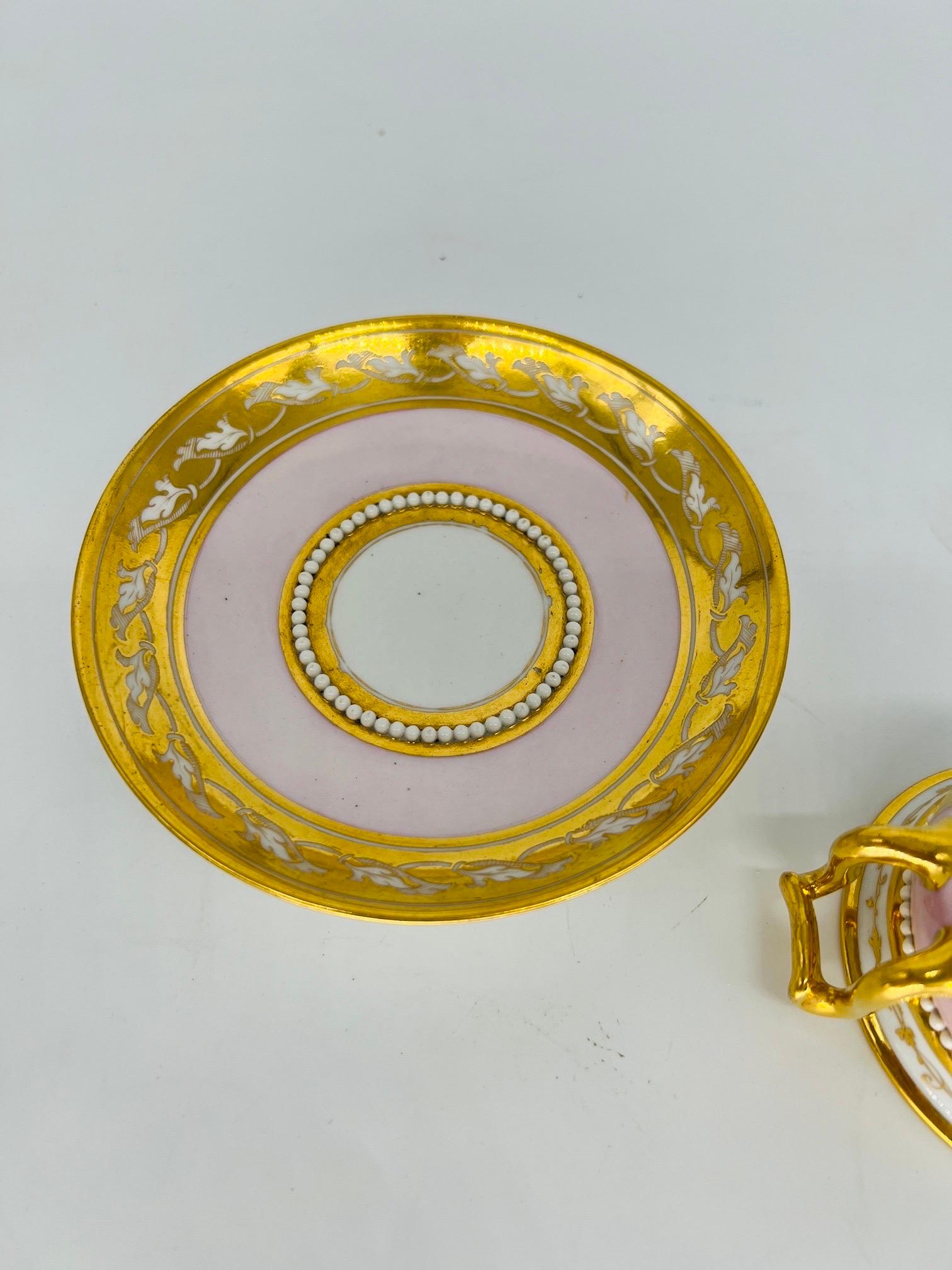 Tasse et soucoupe de cabinet en porcelaine de Barr & Barr Attr Thomas Baxter, vers 1815 en vente 4
