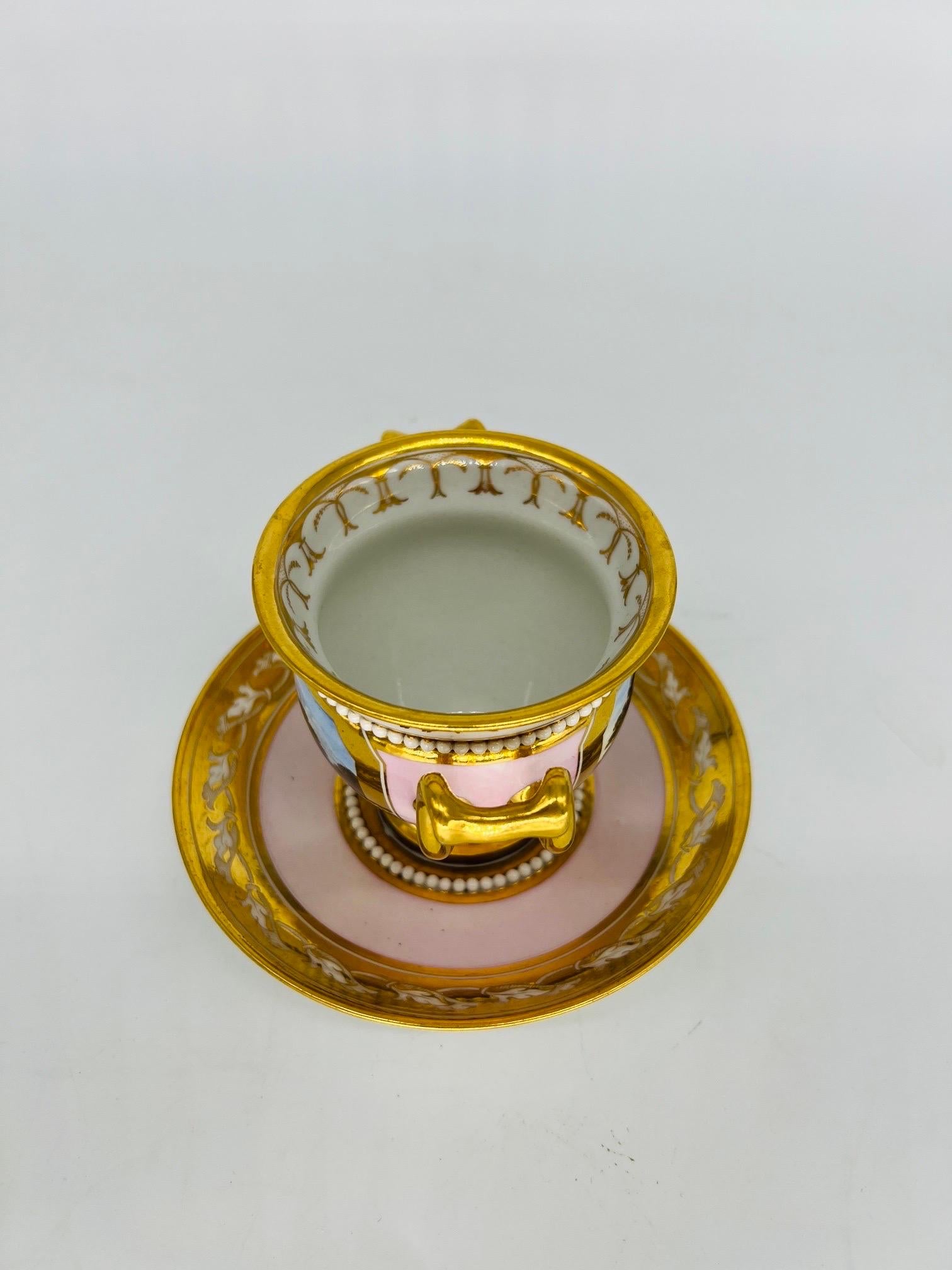 Flight Barr & Barr Porcelain Cabinet Cup & Saucer Attr Thomas Baxter, circa 1815 In Good Condition For Sale In Atlanta, GA