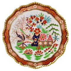 Assiette en porcelaine Flight Barr &amp; Barr, riche motif Imari, Régence, vers 1825