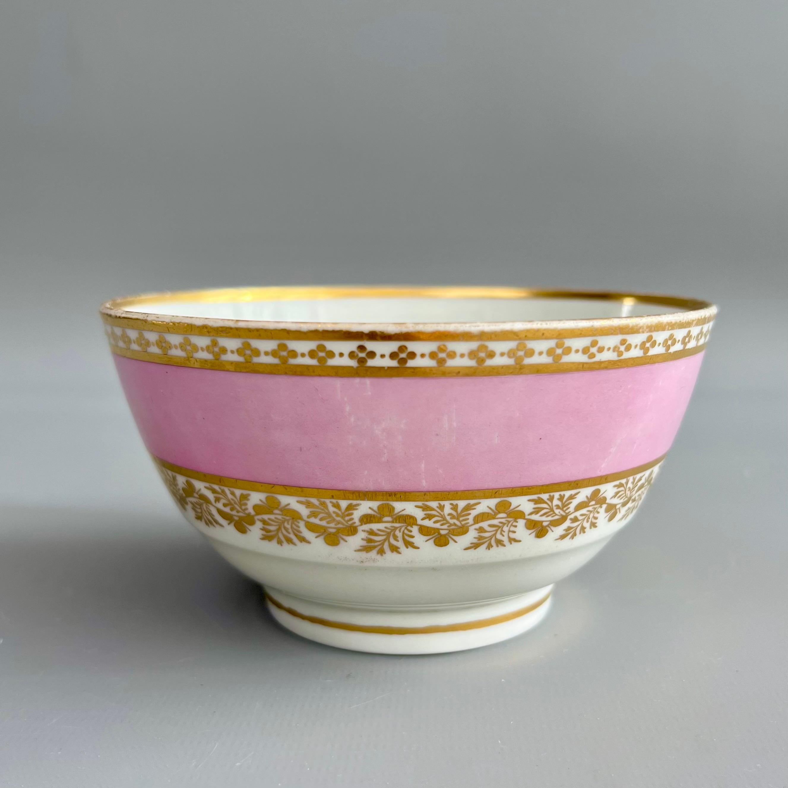 Vuelo y Barr Juego de Té Cabaret Solitario, Rosa y Dorado, Neoclásico ca 1800 en venta 1