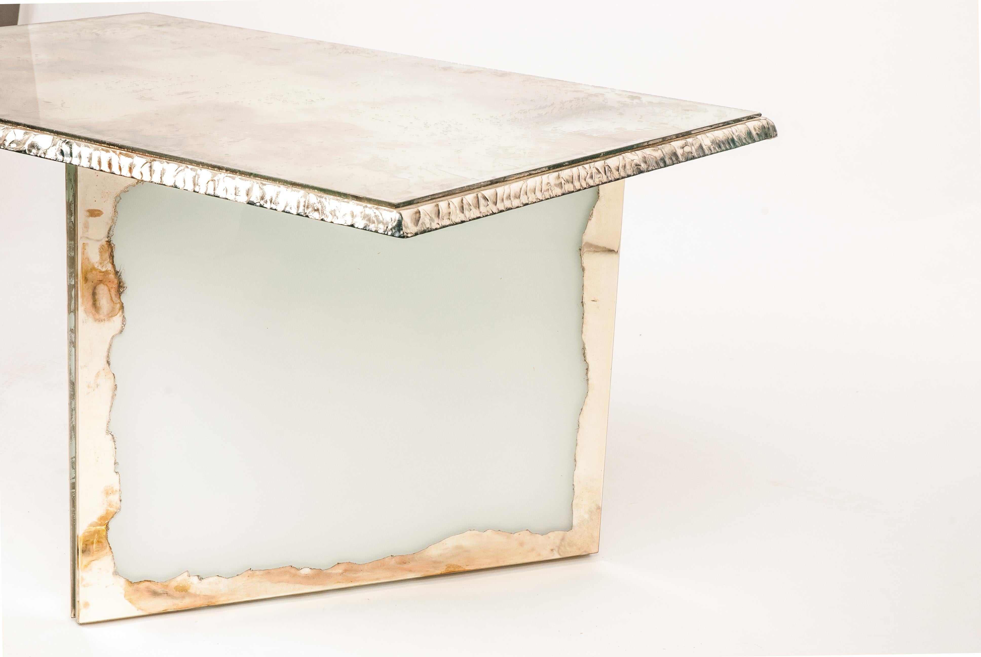 Metal Flight Contemporary cocktail Coffee Table, 70x50 cm White silvered art glass