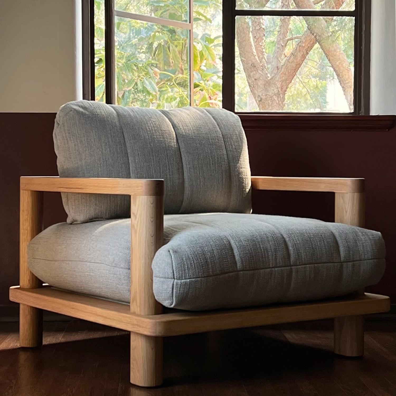Flint Lounge Chair by Lawson-Fenning For Sale 1