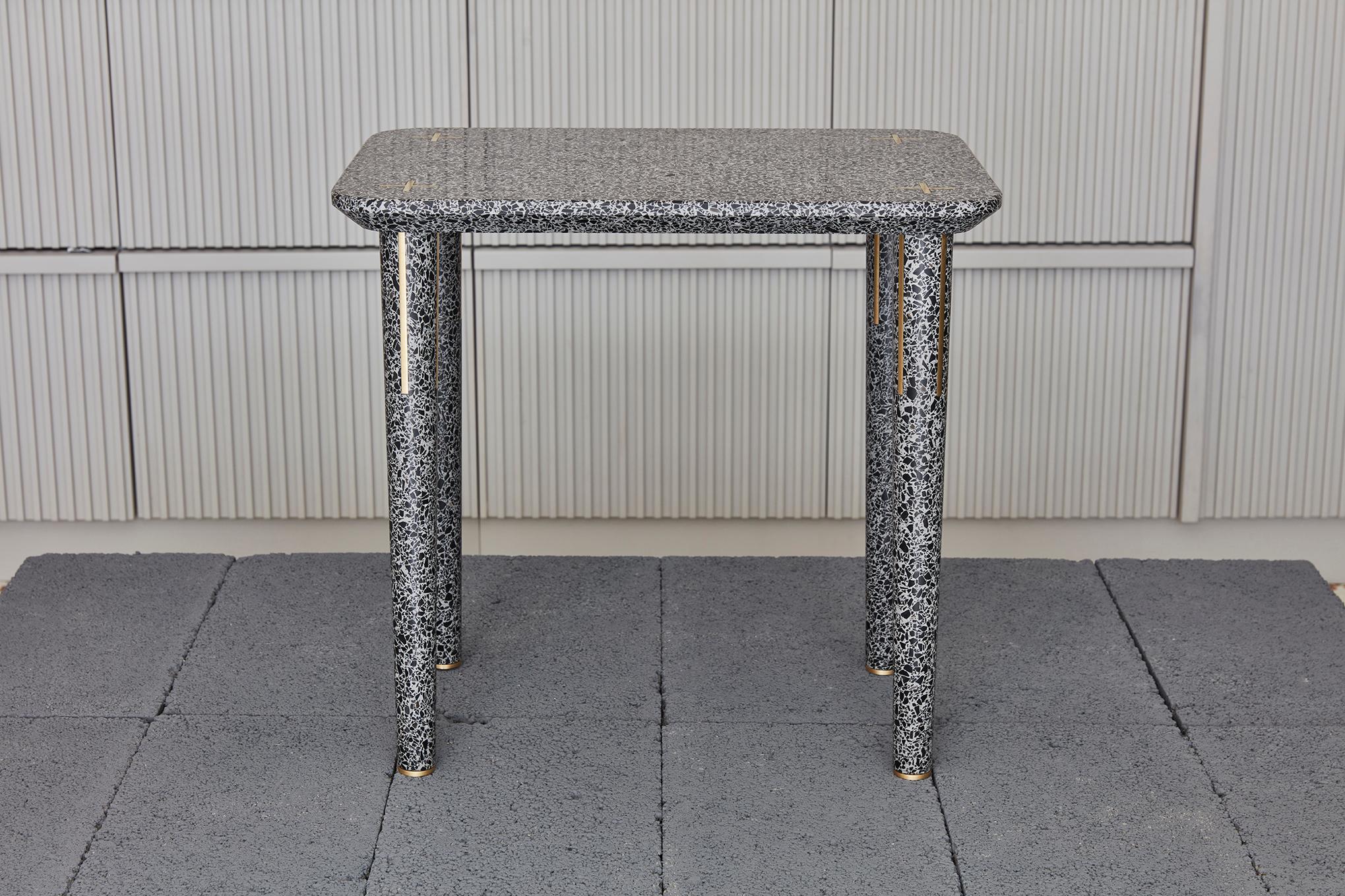 Hand-Crafted FLINT nesting table For Sale