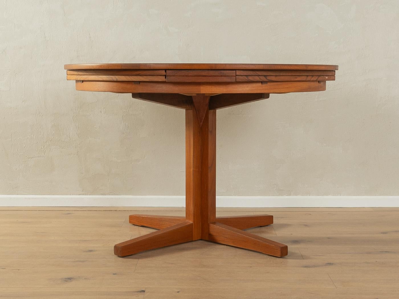 Flip Flap Dining table, Dyrlund 2