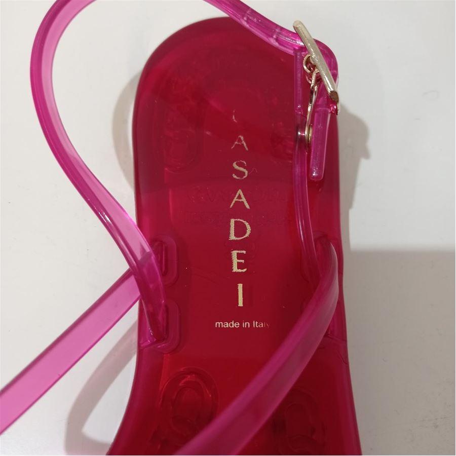 Casadei Flip-flop sandal size 36 In Excellent Condition For Sale In Gazzaniga (BG), IT