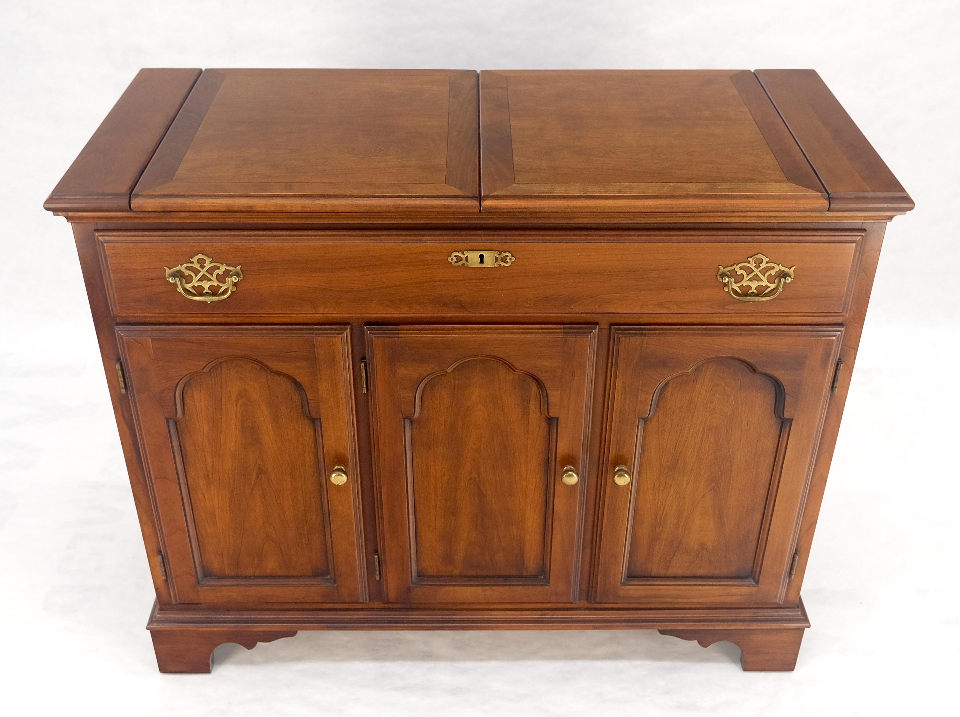 20th Century Flip Top Banded One Drawer Raised Panel Cherry 3 Door Liquor Cabinet Server MINT For Sale