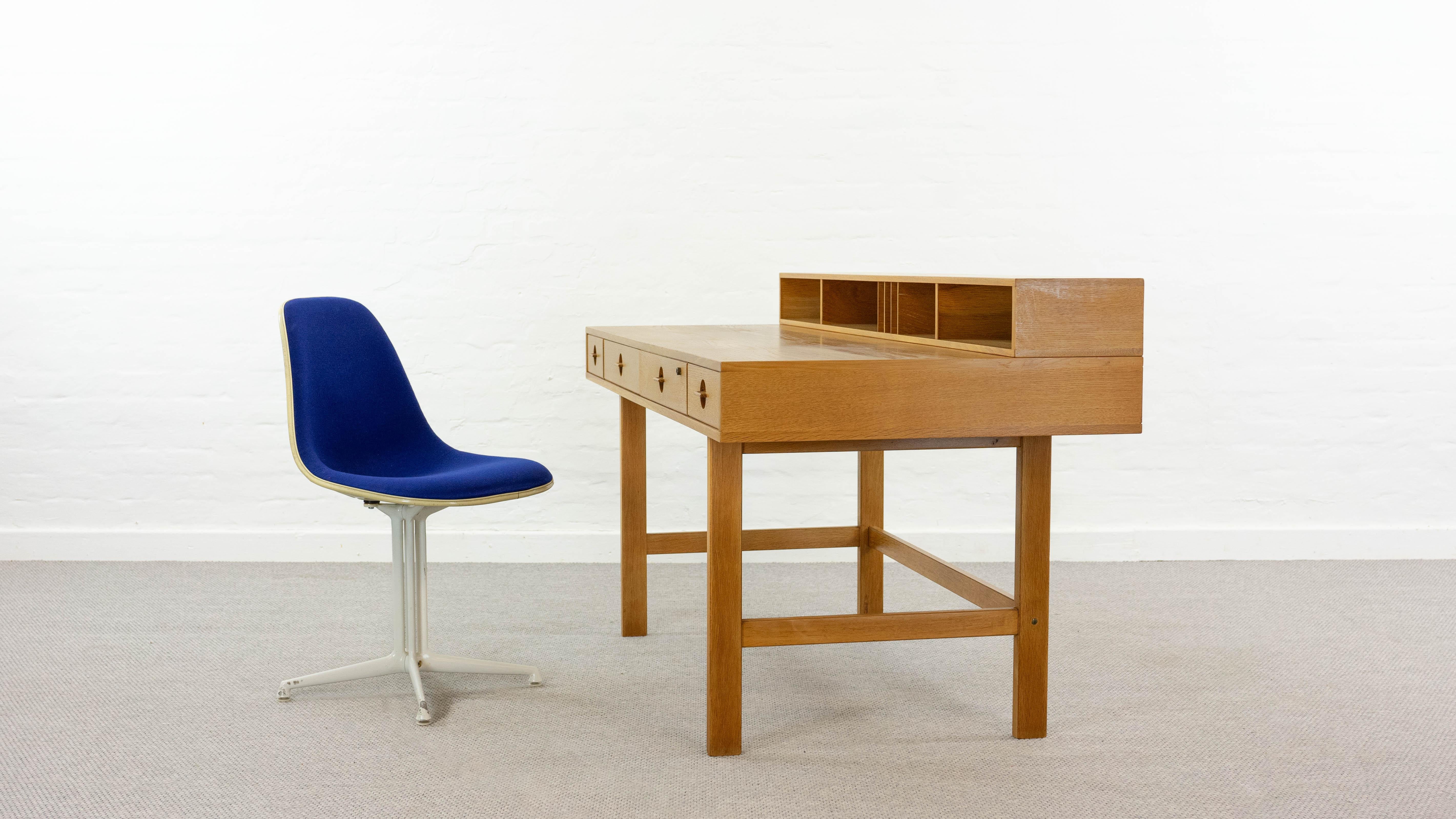 Flip-Top Desk by Jens Quistgaard for Peter Lovig Nielsen in Oakwood For Sale 1