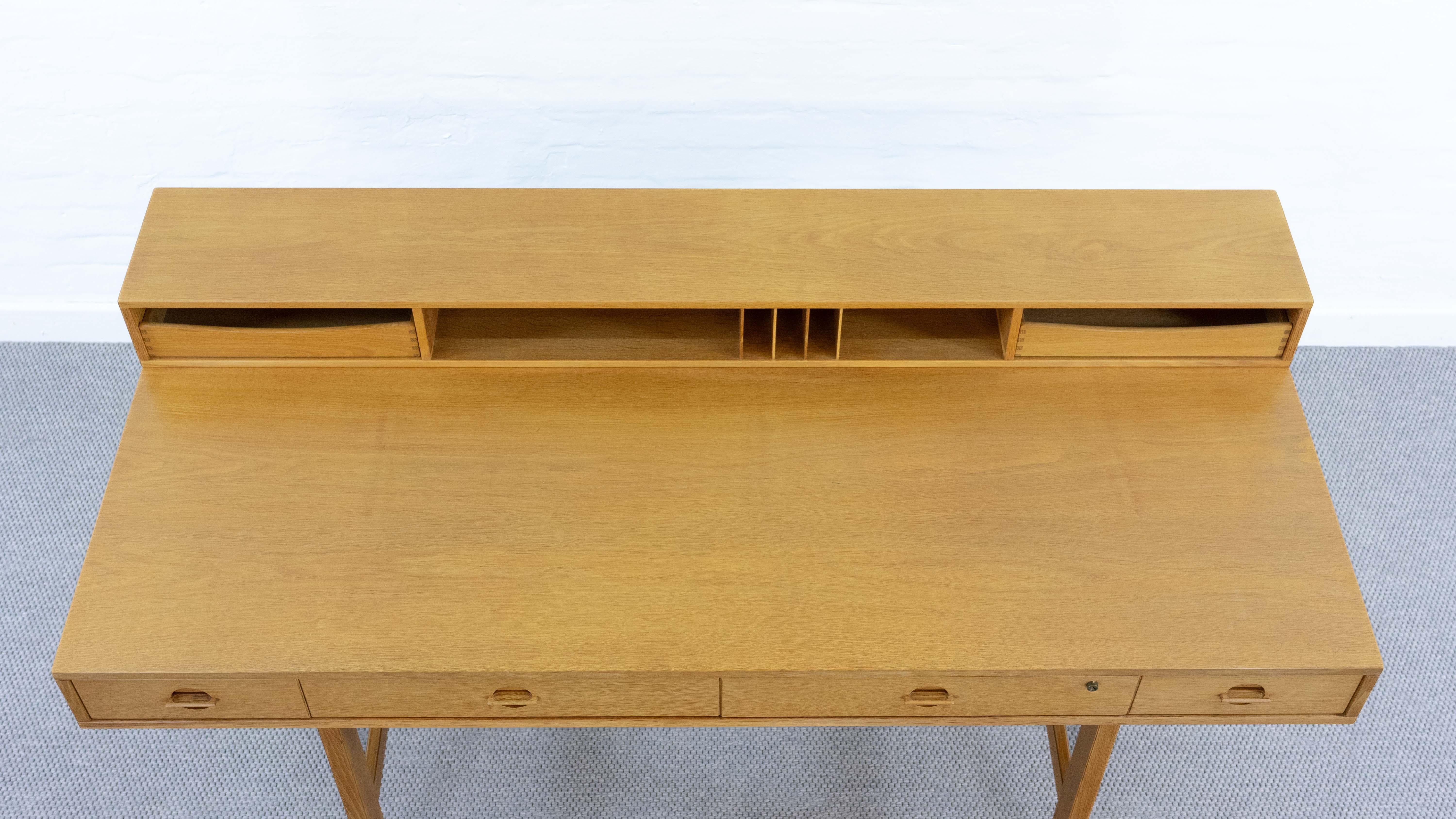 Scandinavian Modern Flip-Top Desk by Jens Quistgaard for Peter Lovig Nielsen in Oakwood For Sale