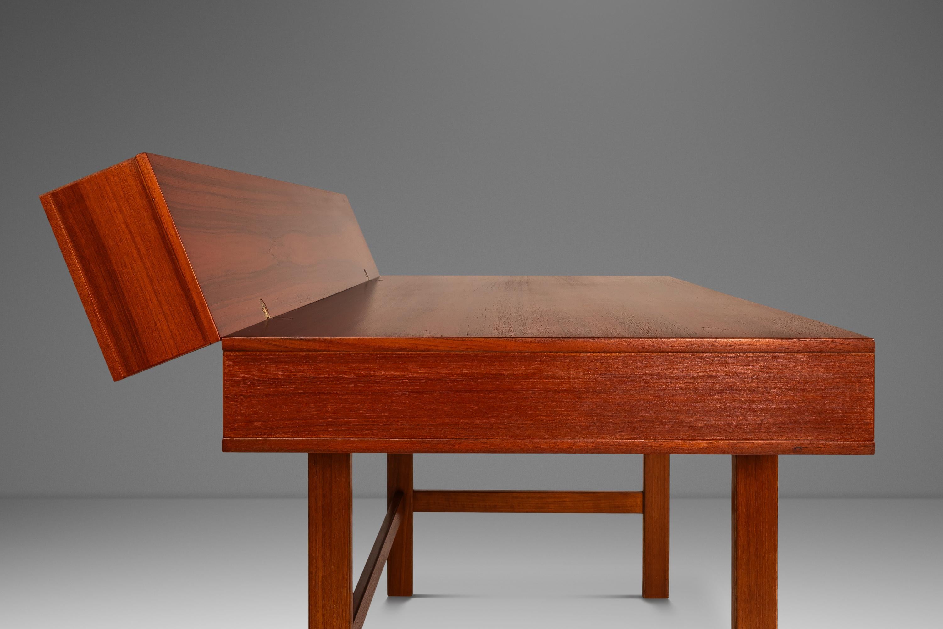 Flip-Top Executive Desk in Teak by Peter Løvig Nielsen, Denmark, c. 1960s For Sale 5