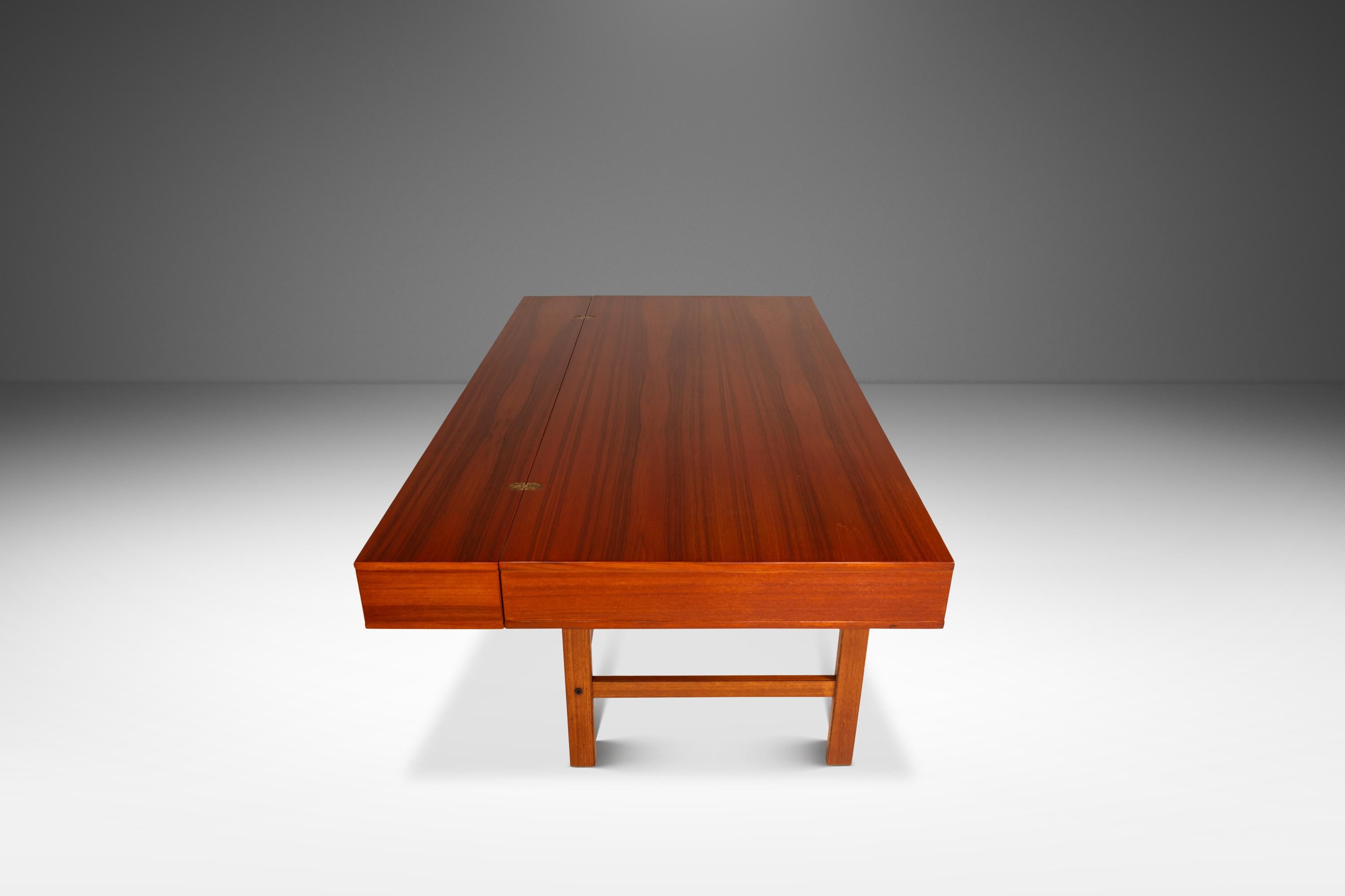 Mid-20th Century Flip-Top Executive Desk in Teak by Peter Løvig Nielsen, Denmark, c. 1960s For Sale