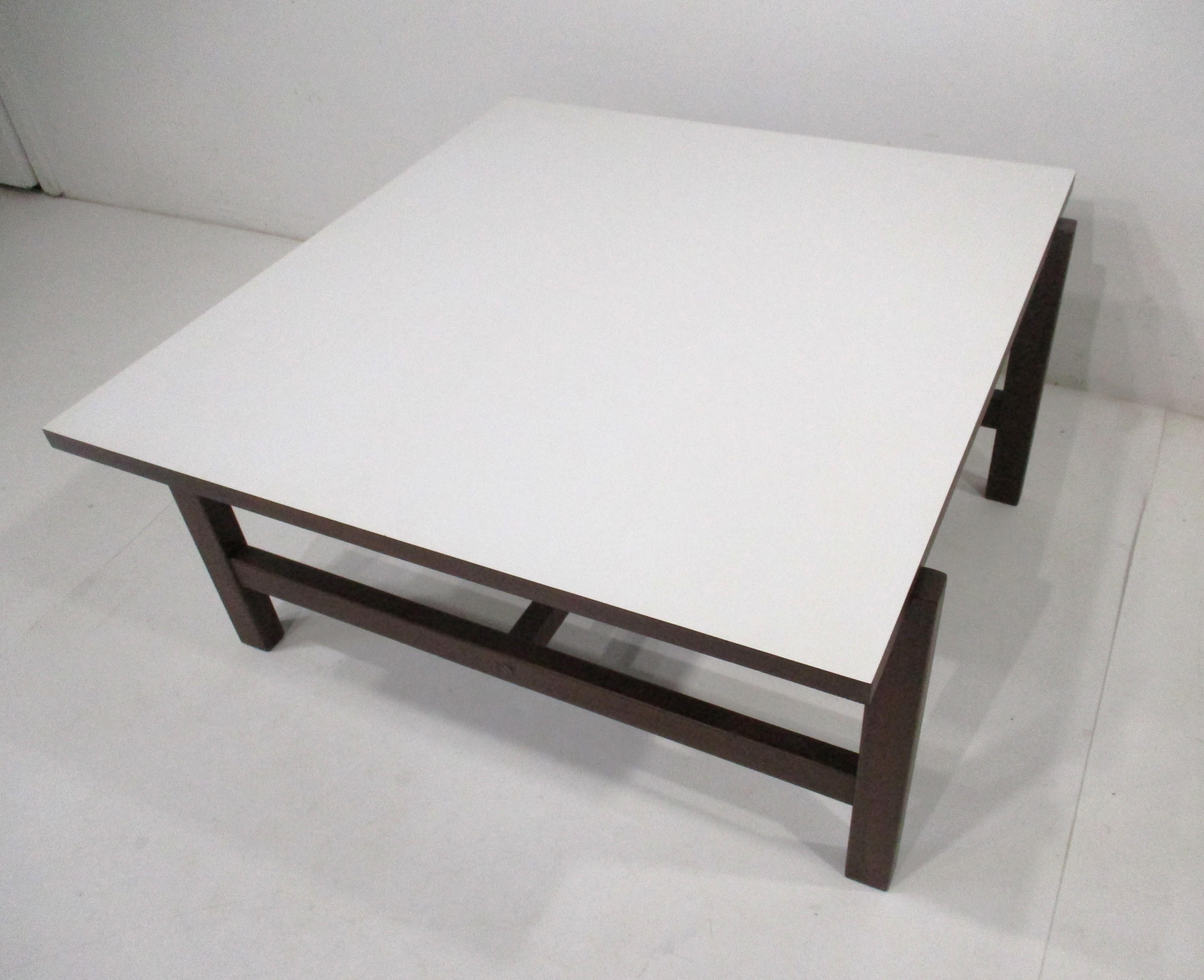Table basse danoise Yngve Ekstrom pour Swedese Pastoe Suède en vente 5