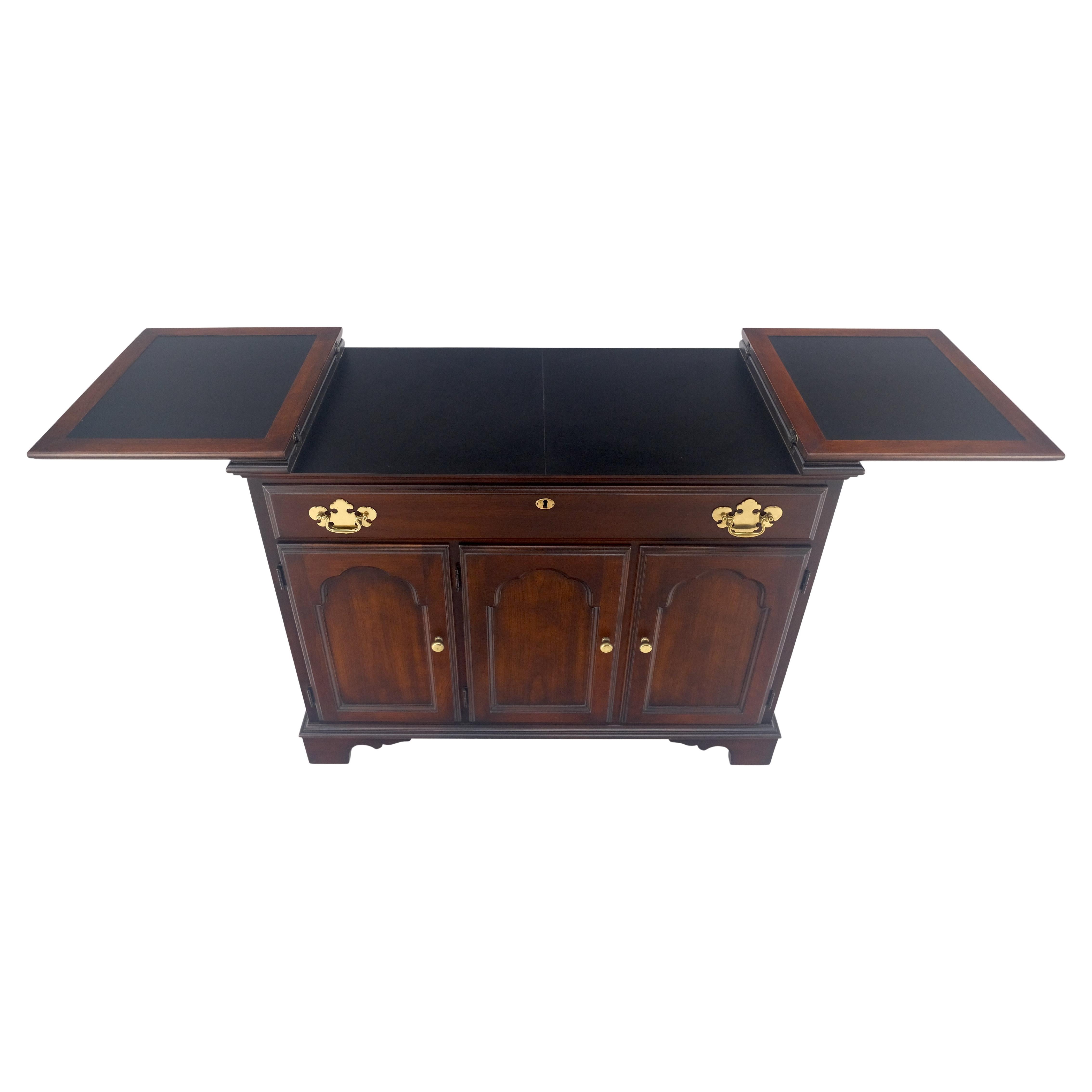 Flip Top Serving Bar cabinet Solid Cherry Bracket Feet MINT