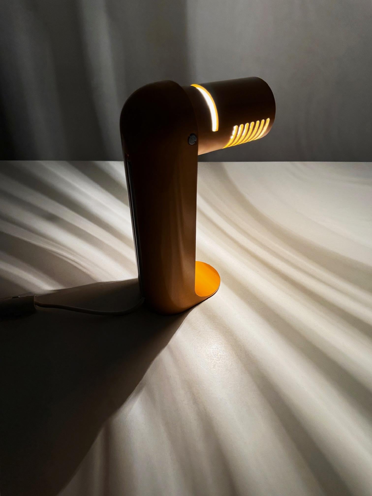 Lampada da tavolo 