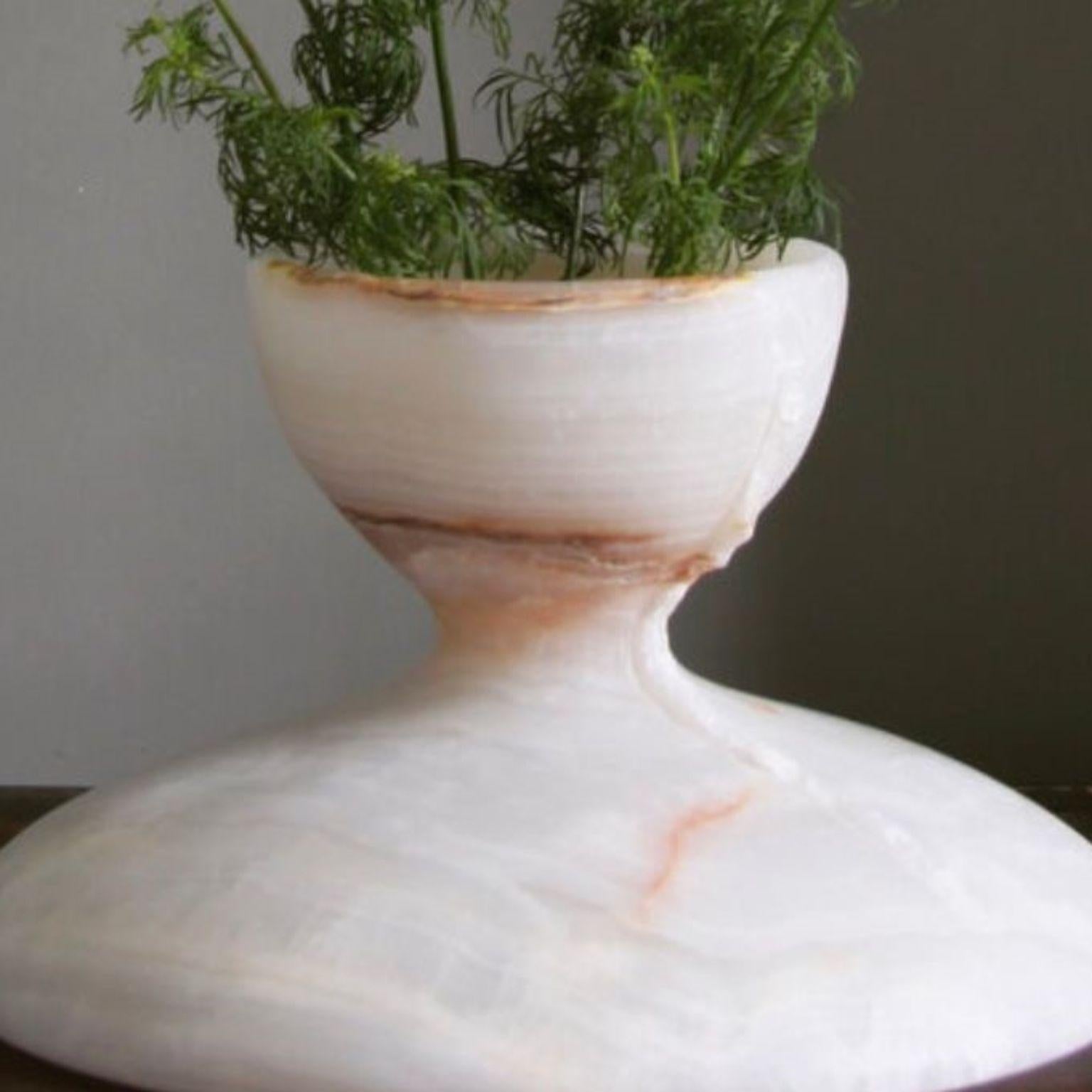 English Flip Vase by Pete Pongsak