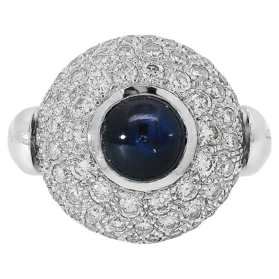 Flippable Double-Faced Cabochon Sapphire Ring with Diamond Pavé For Sale