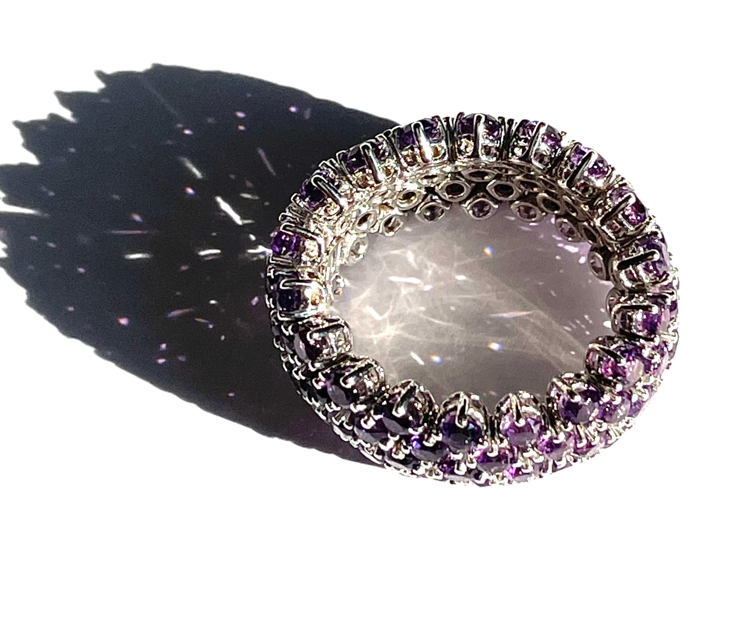 Flirt Collection 18 Karat White Gold Flat Ring with Amethyst In New Condition For Sale In Milano, Lombardia