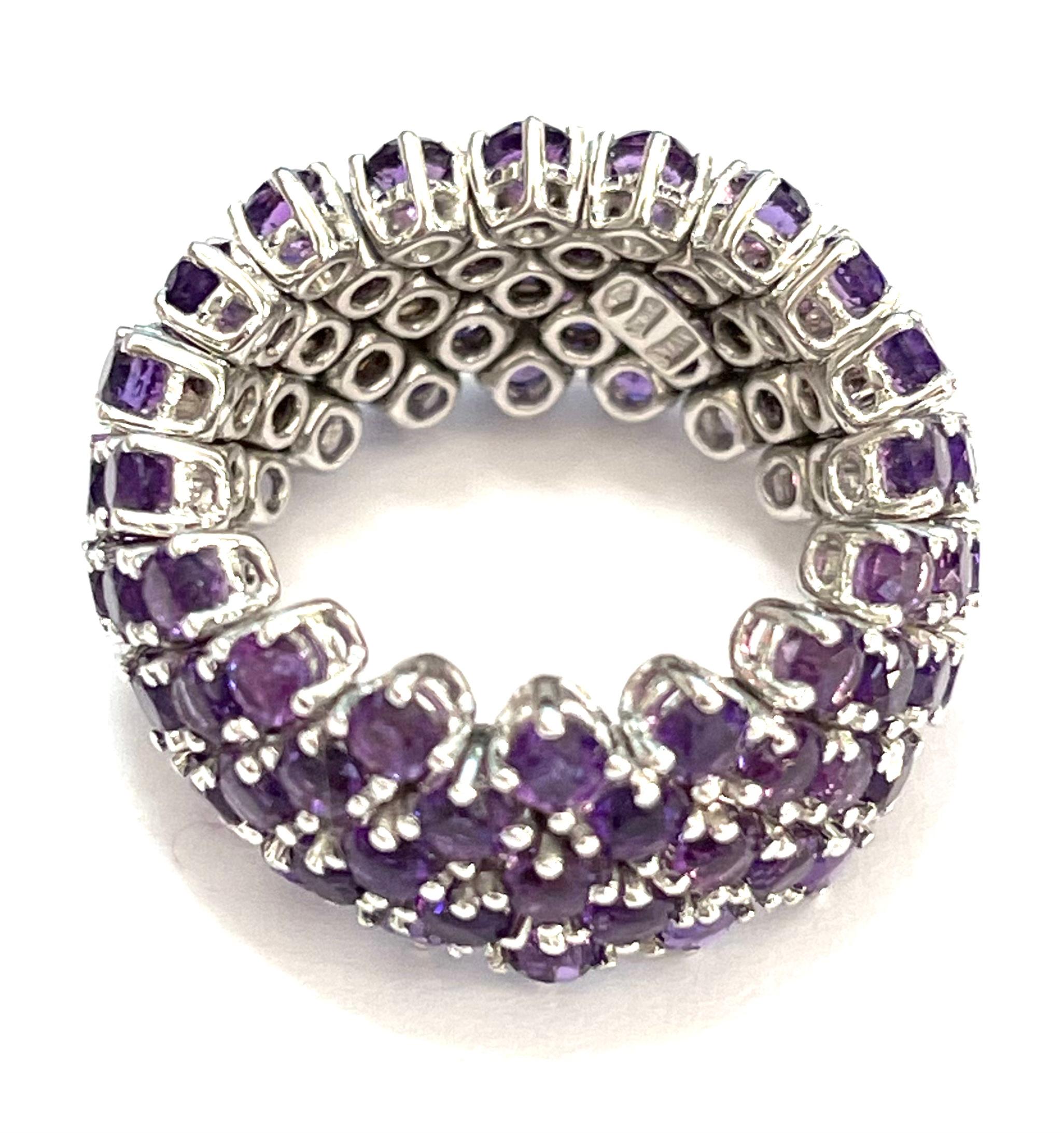 Flirt Collection 18 Karat White Gold Flat Ring with Amethyst For Sale 4