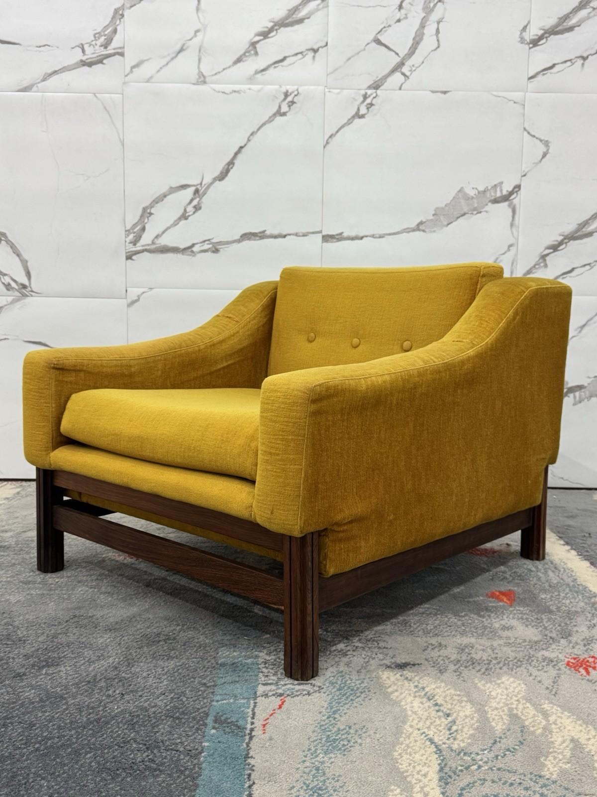 F.lli Saporiti Besnate Pair Of Armchairs 1960s Modern Design For Sale 6