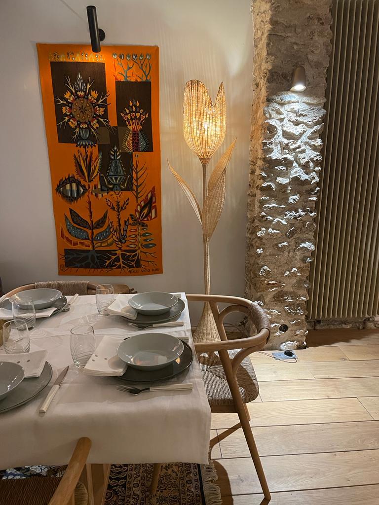 Flo Lampe de sol à fleurs en osier tressé à la main Neuf à Paris, FR