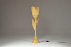 Lampe de table Flo en osier tressé à la main, artisanat marocain contemporain, Jonathan Amar