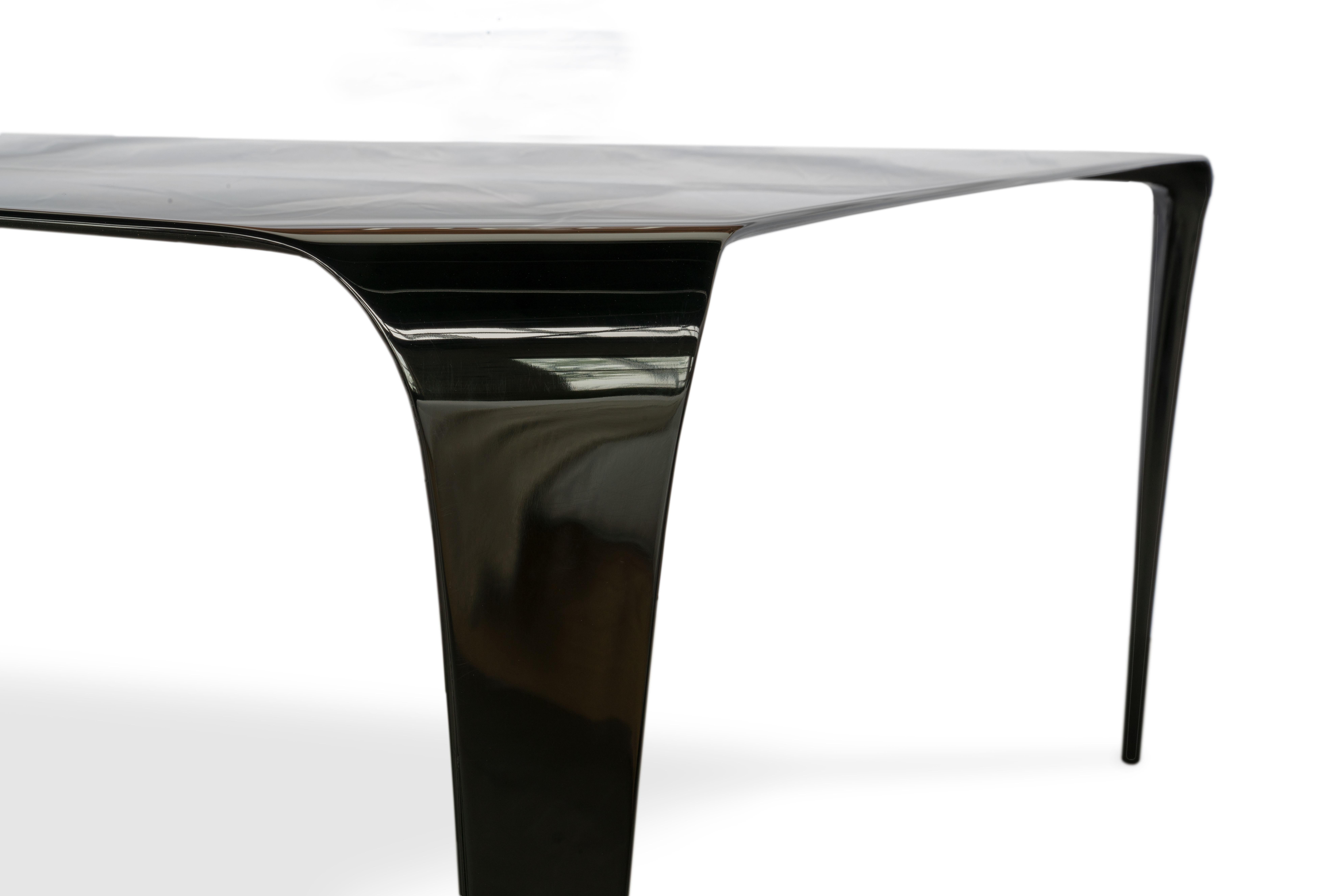 Welded FLO - Metal dining room table with stiletto legs and custom finishes For Sale