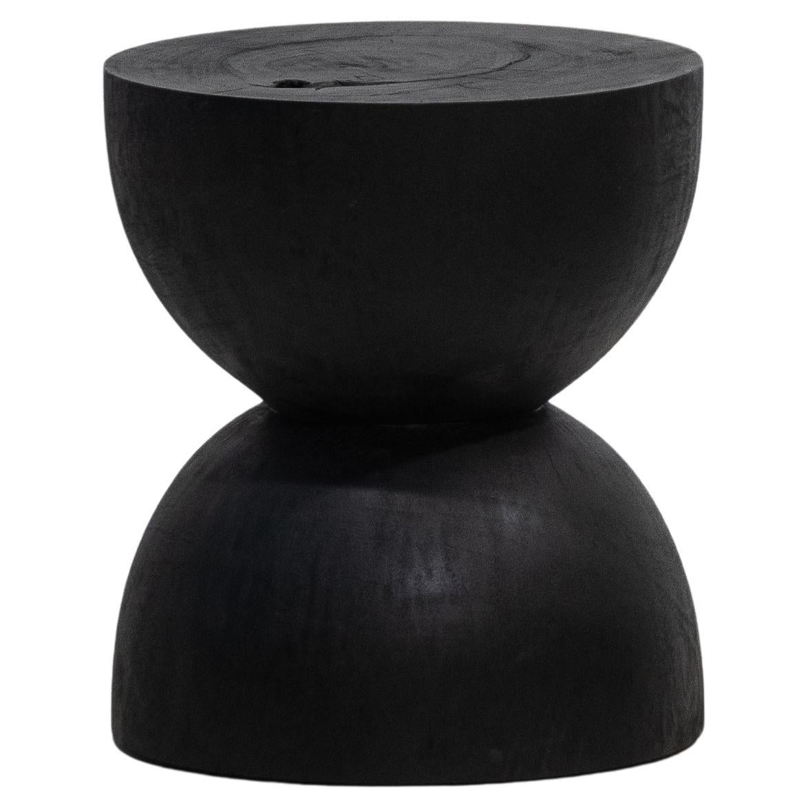 Tabouret FLO, finition brute noire Monkey Pod
