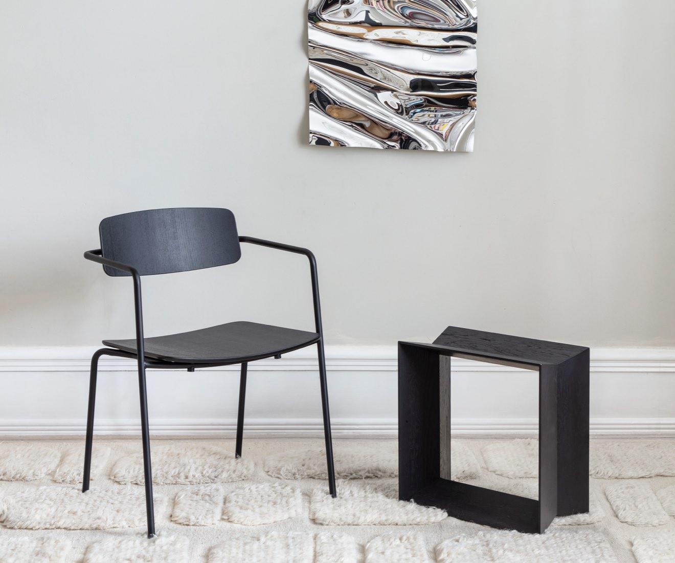 Float chair Black In New Condition For Sale In Birkerød, DK