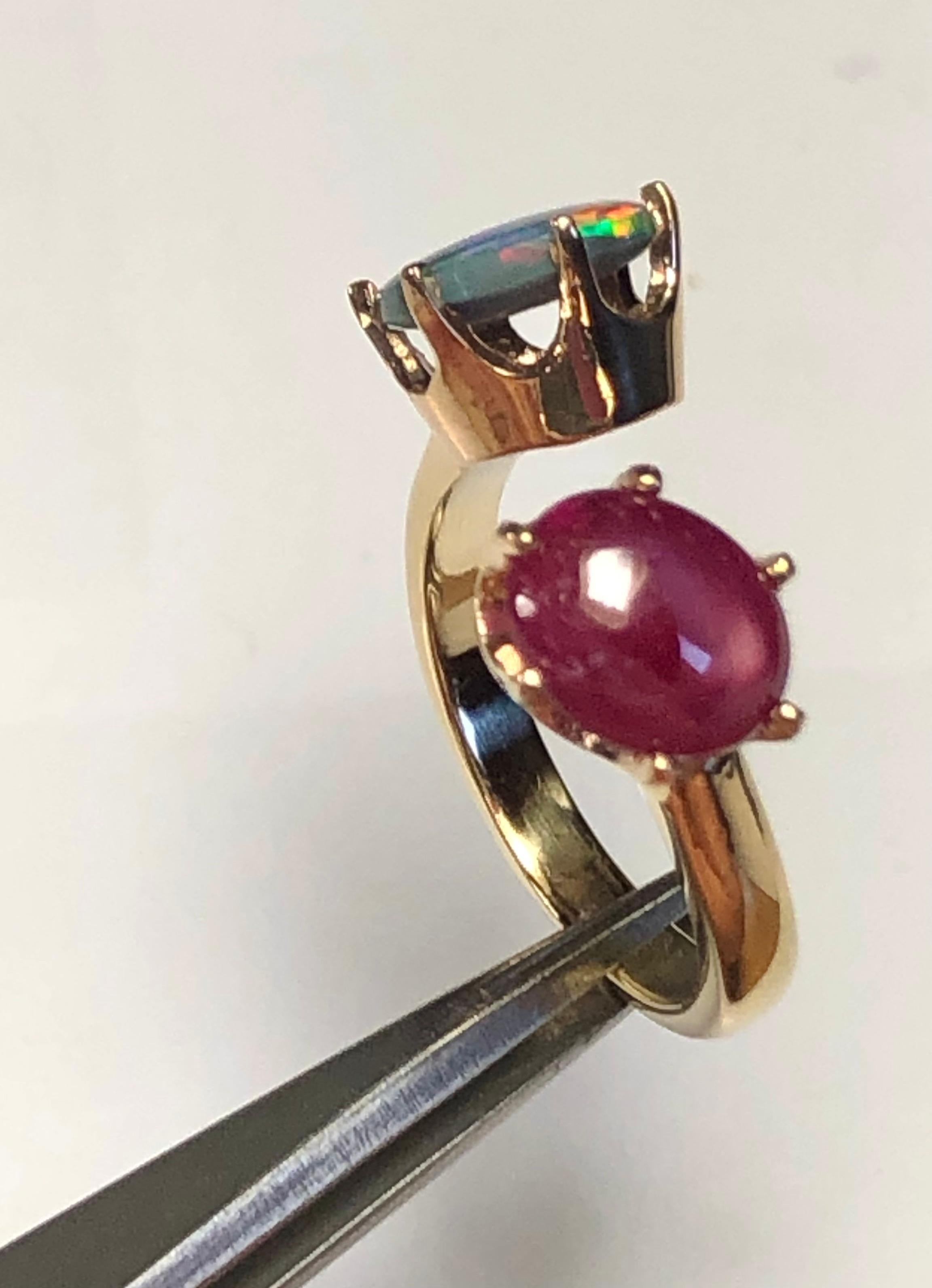 Floating Black Opla Star Ruby Open Shank Toi et Moi Ring Gold For Sale 11