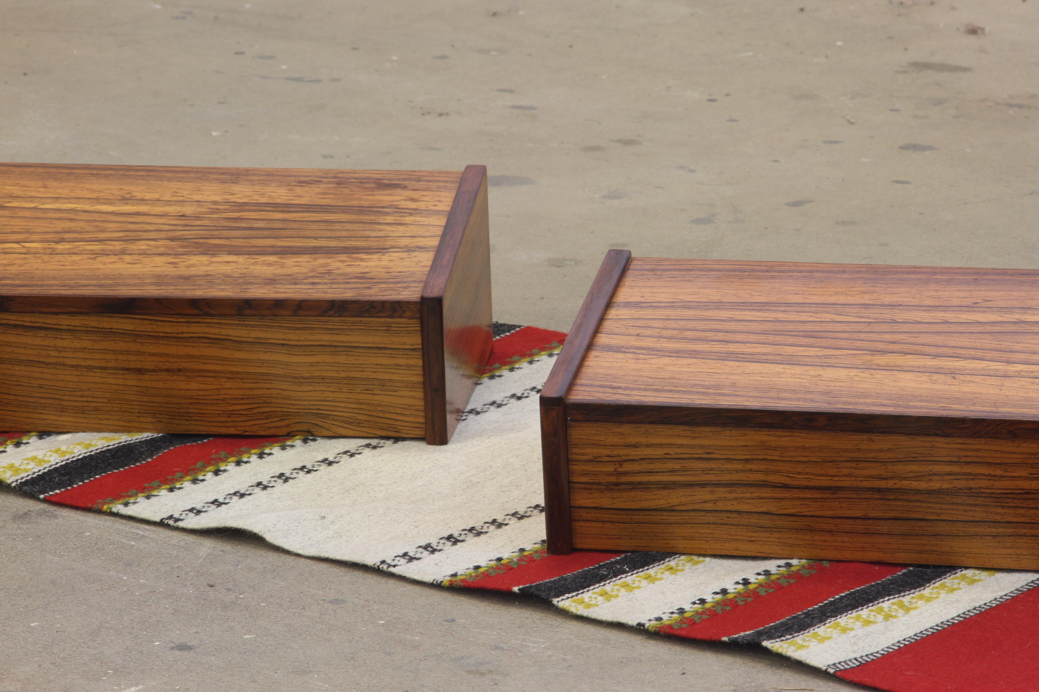 Floating Bedside Tables in Rosewood, 1960s, Set of 2 For Sale 1