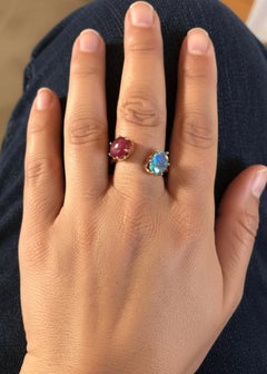 Floating Black Opla Star Ruby Open Shank Toi et Moi Ring Gold