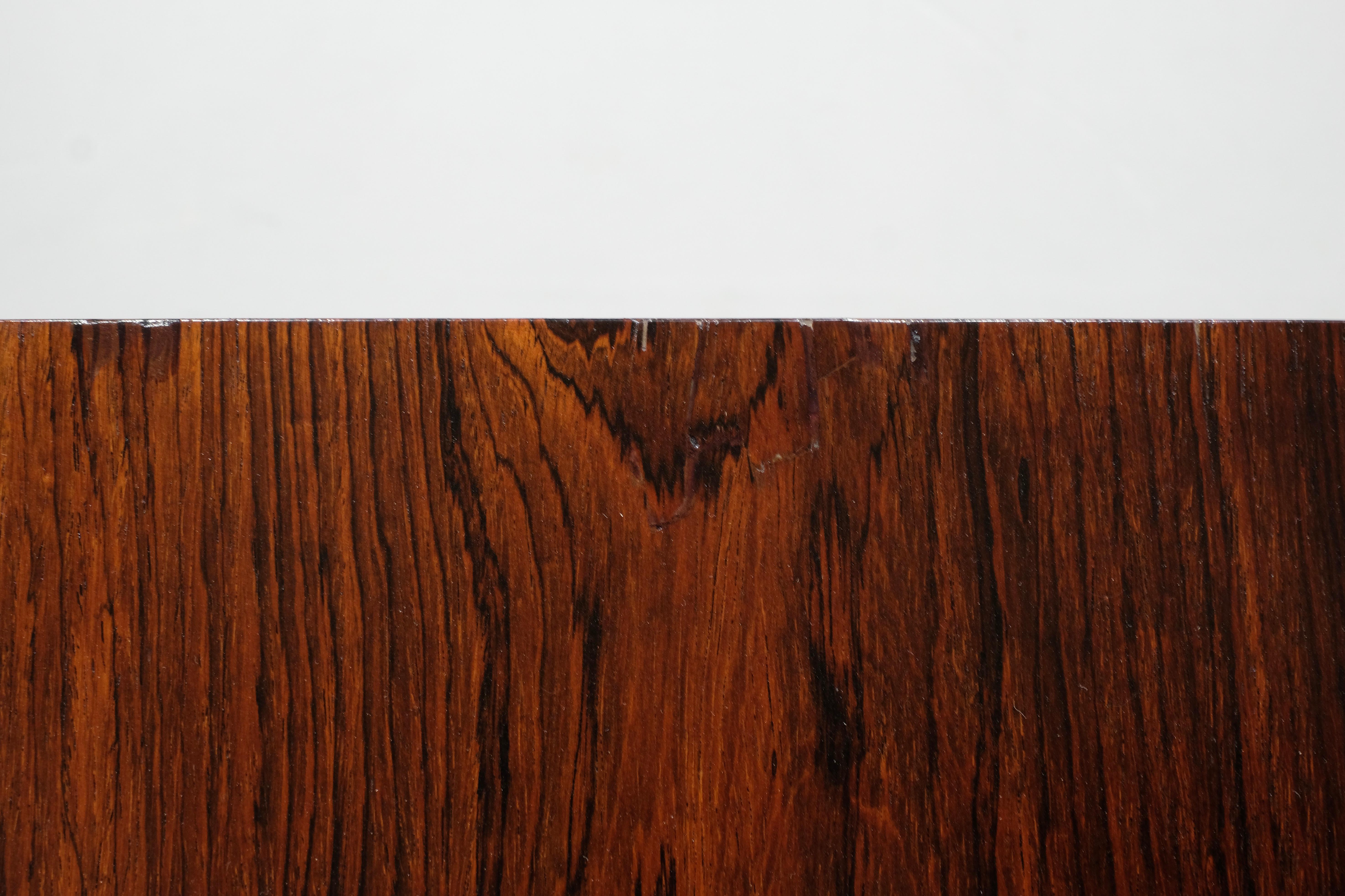 Floating buffet Sideboard in wood, Italy 1960s. For Sale 8