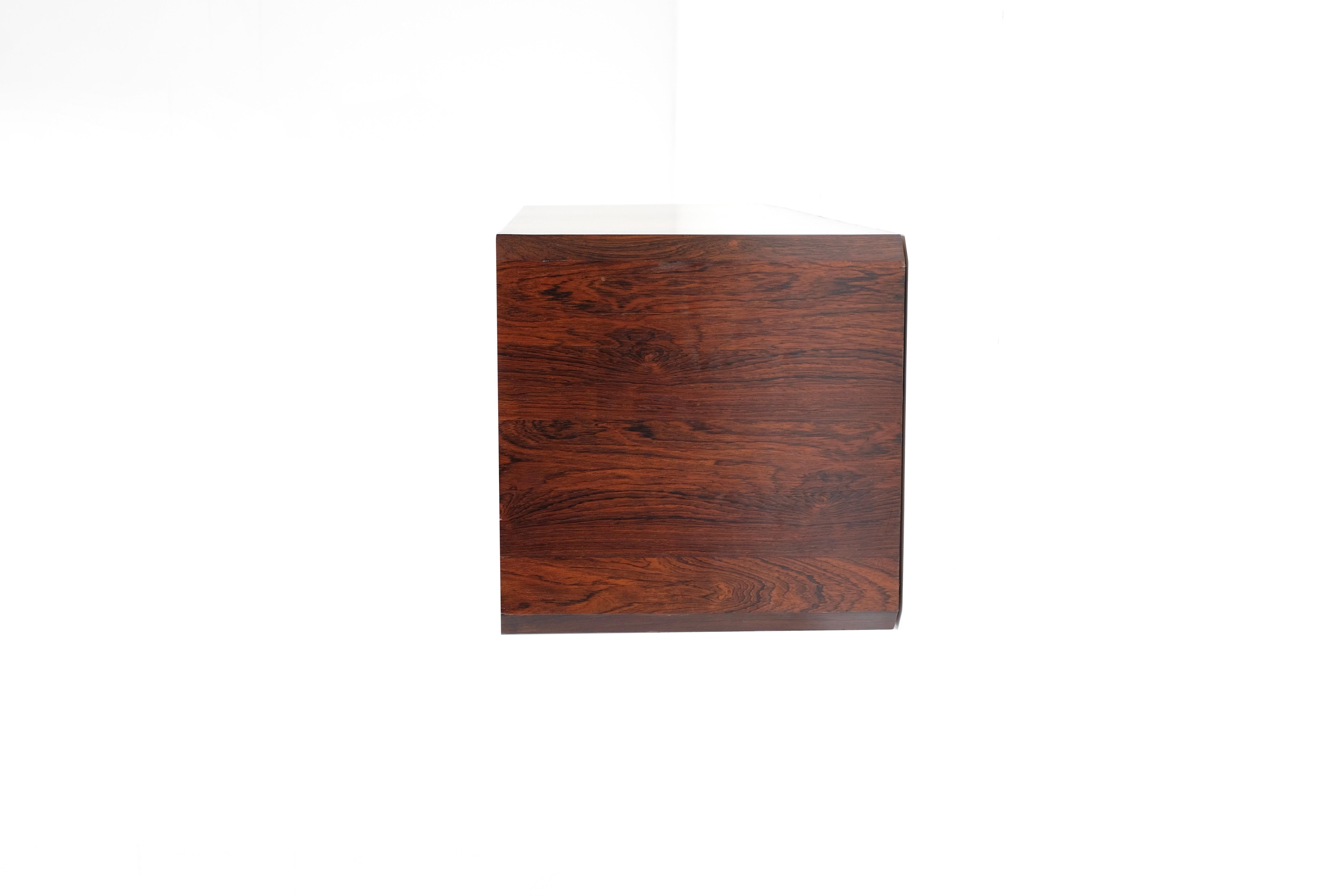 Mid-20th Century Floating buffet Sideboard in wood, Italy 1960s. For Sale