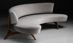 Floating Curved Sofa by Vladimir Kagan, America, 2018