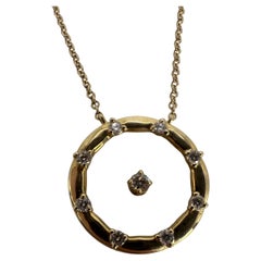 Collana con diamante fluttuante Ciondolo a cerchio in oro 14KT Regalo di San Valentino