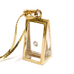 Schwebender Diamant- Pyramiden-Anhänger, 14 Karat