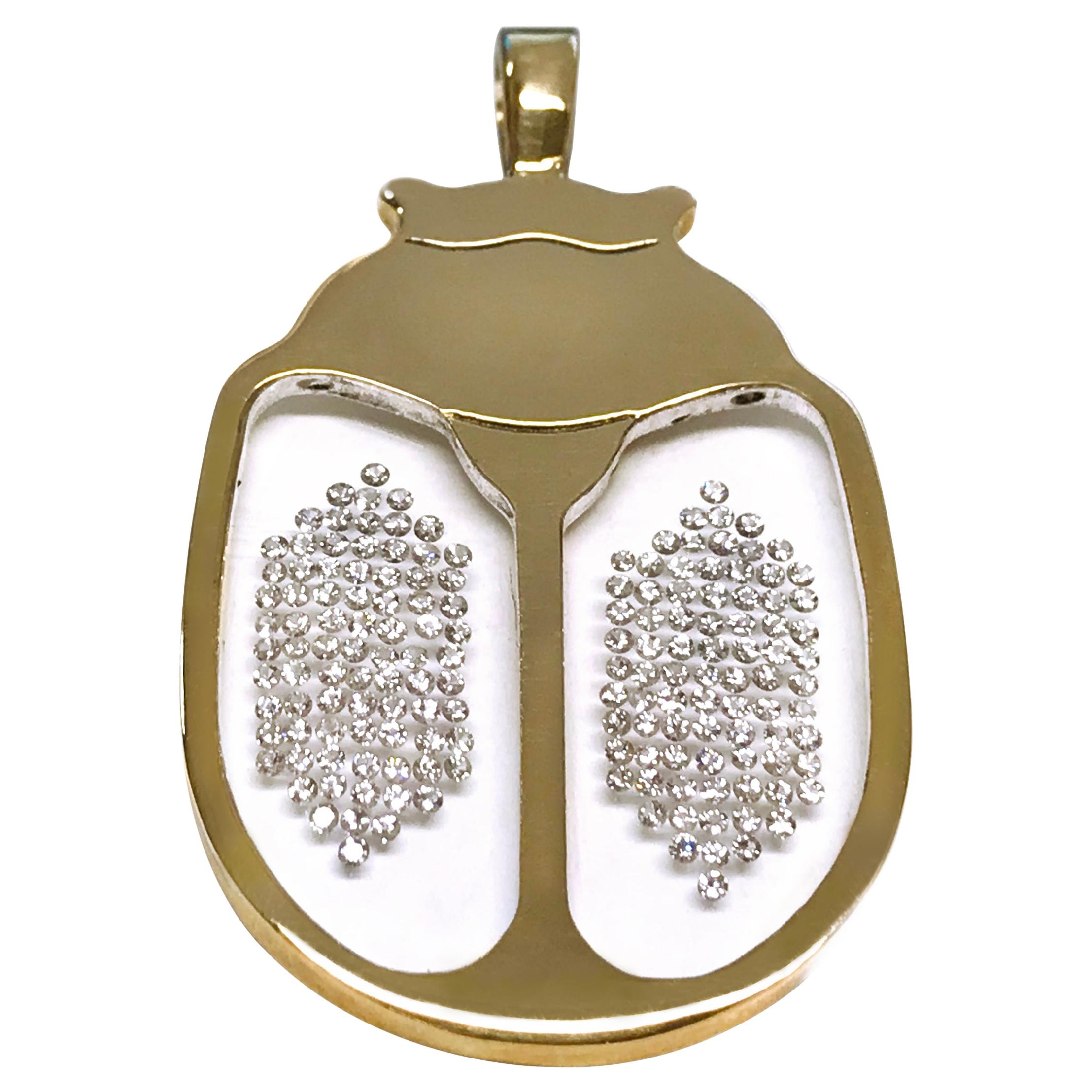 Pendentif scarabée flottant en diamants 14 carats