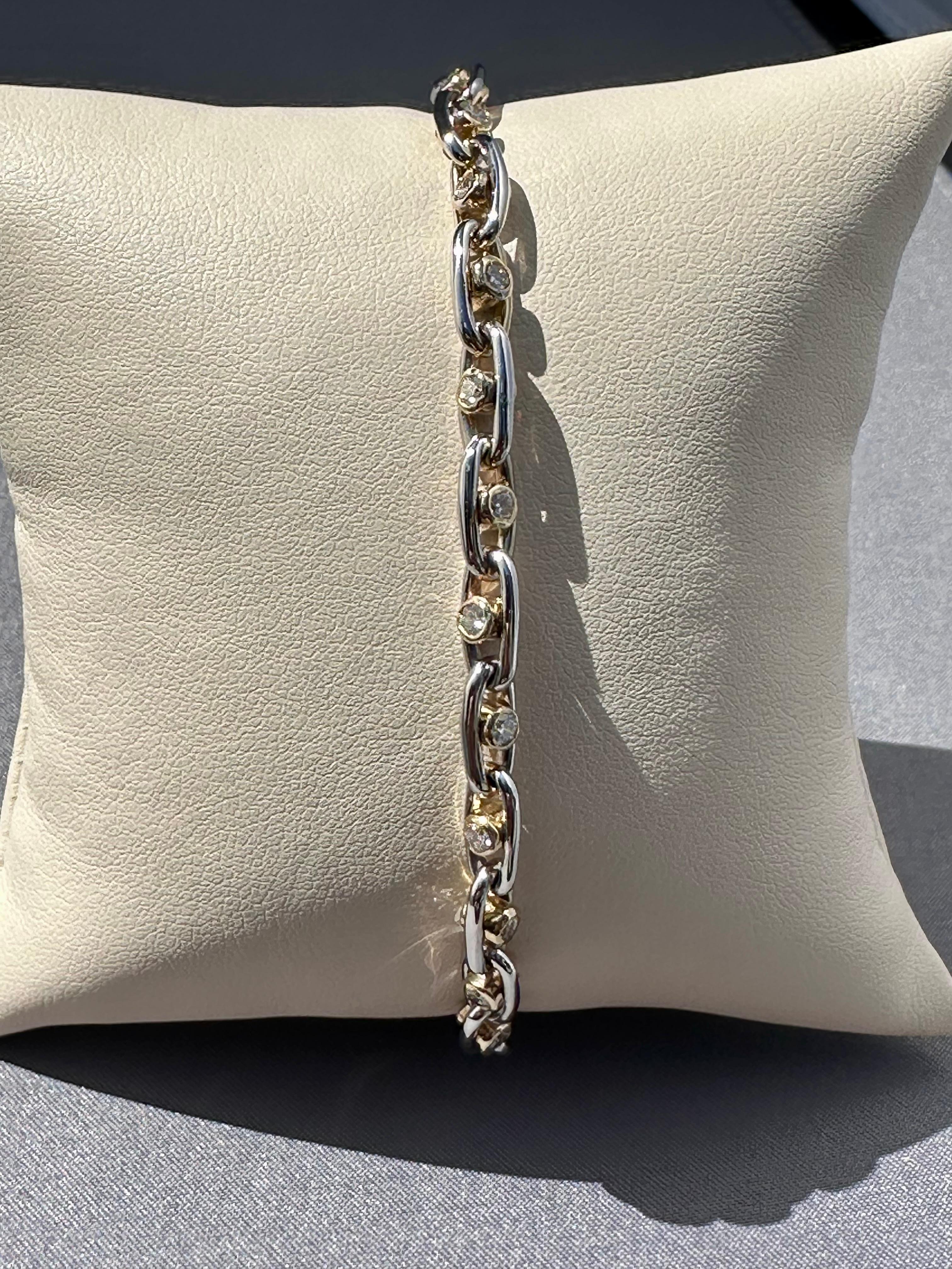 Floating Diamond Tennis Bracelet 3.00 CT. TW, 14K Yellow/White Gold Custom Made In New Condition For Sale In Laguna Beach, CA