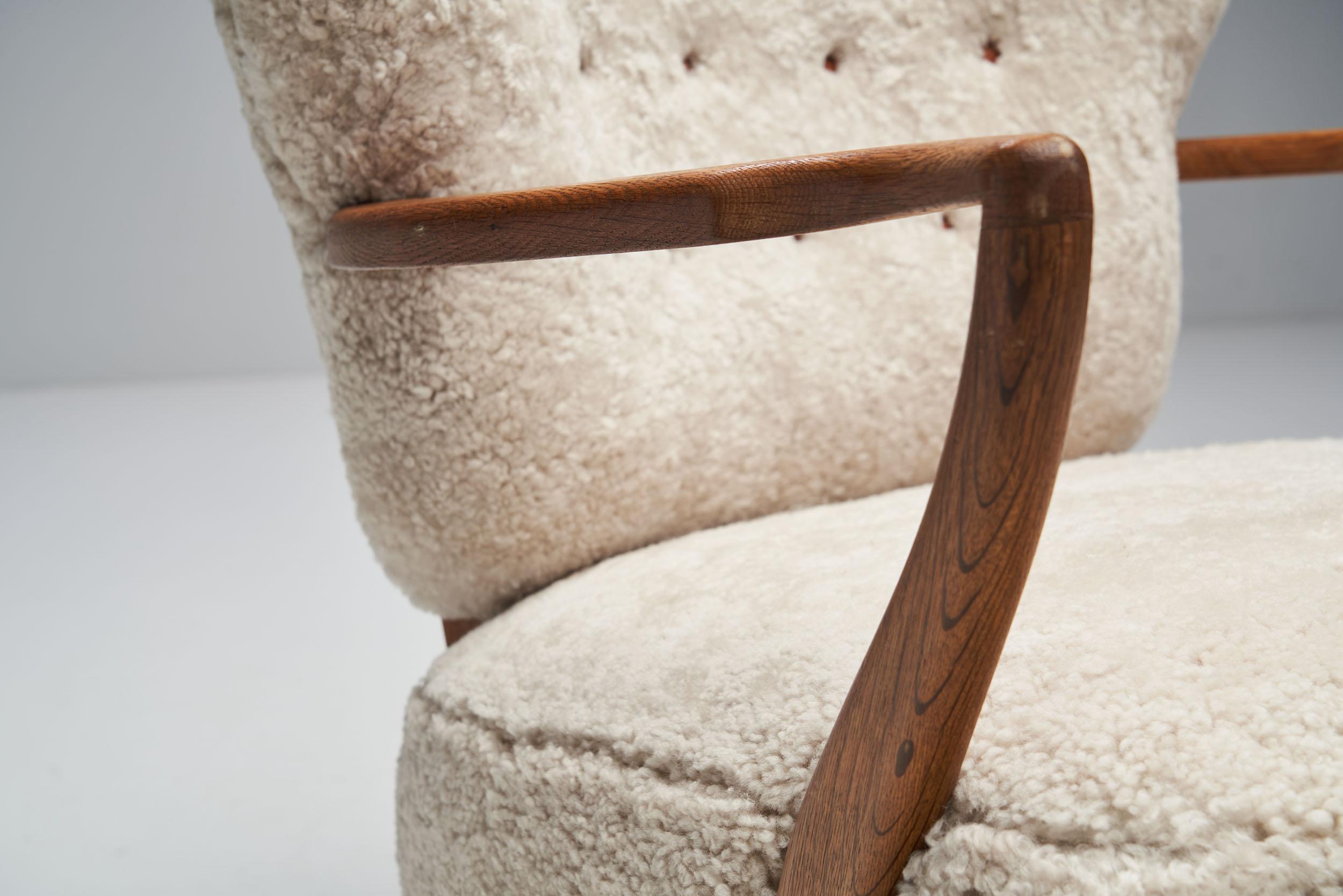 Floating Easy Chair in Sheepskin by Otto Schulz (attr.), Sweden 1940s For Sale 4
