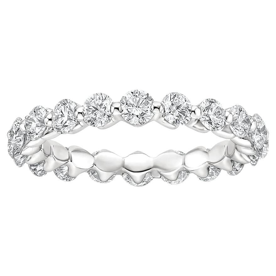 Round Diamond Eternity Shared 18K Gold Prong Ring