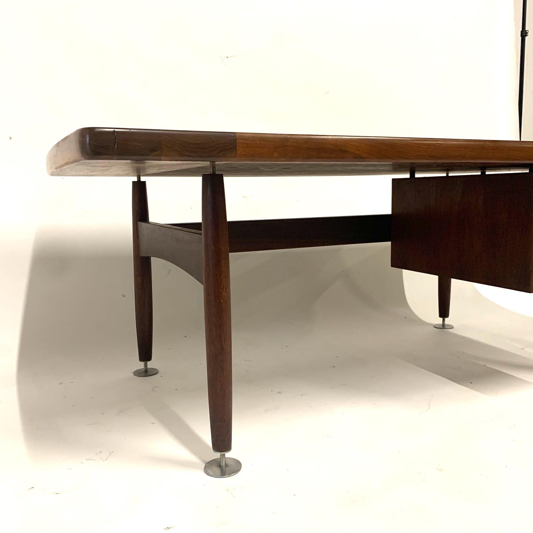 Mid-20th Century Floating Executive Walnut Desk w Leather Top & Steel Detail by Lehigh 